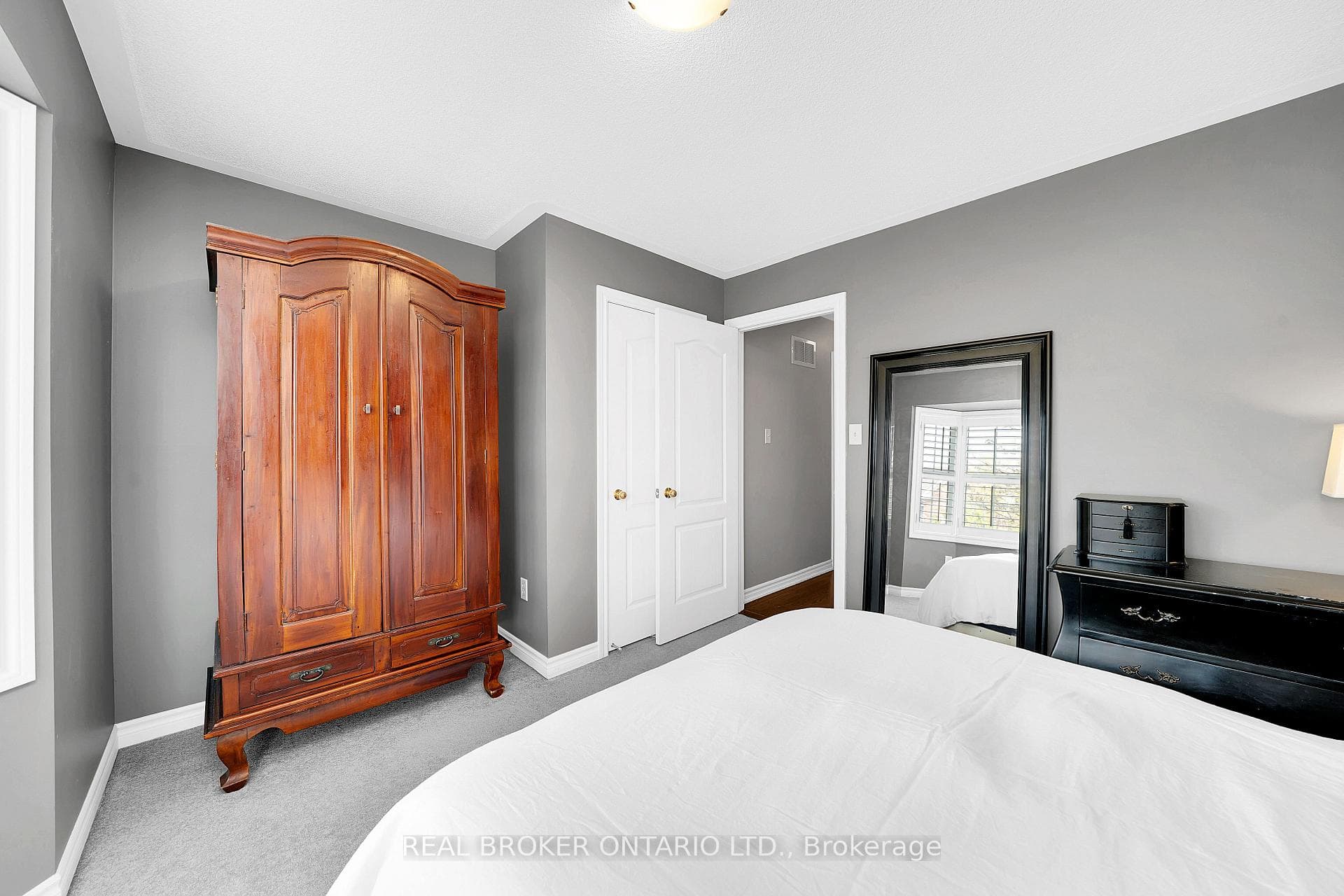 134 Mccready Drive photo 27