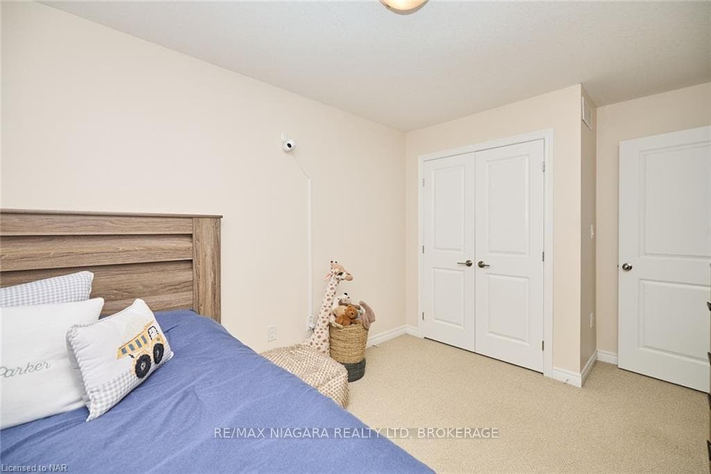 6 CHESTNUT Drive Unit 43 photo 32