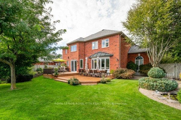 22 Bridlewood Boulevard photo 6