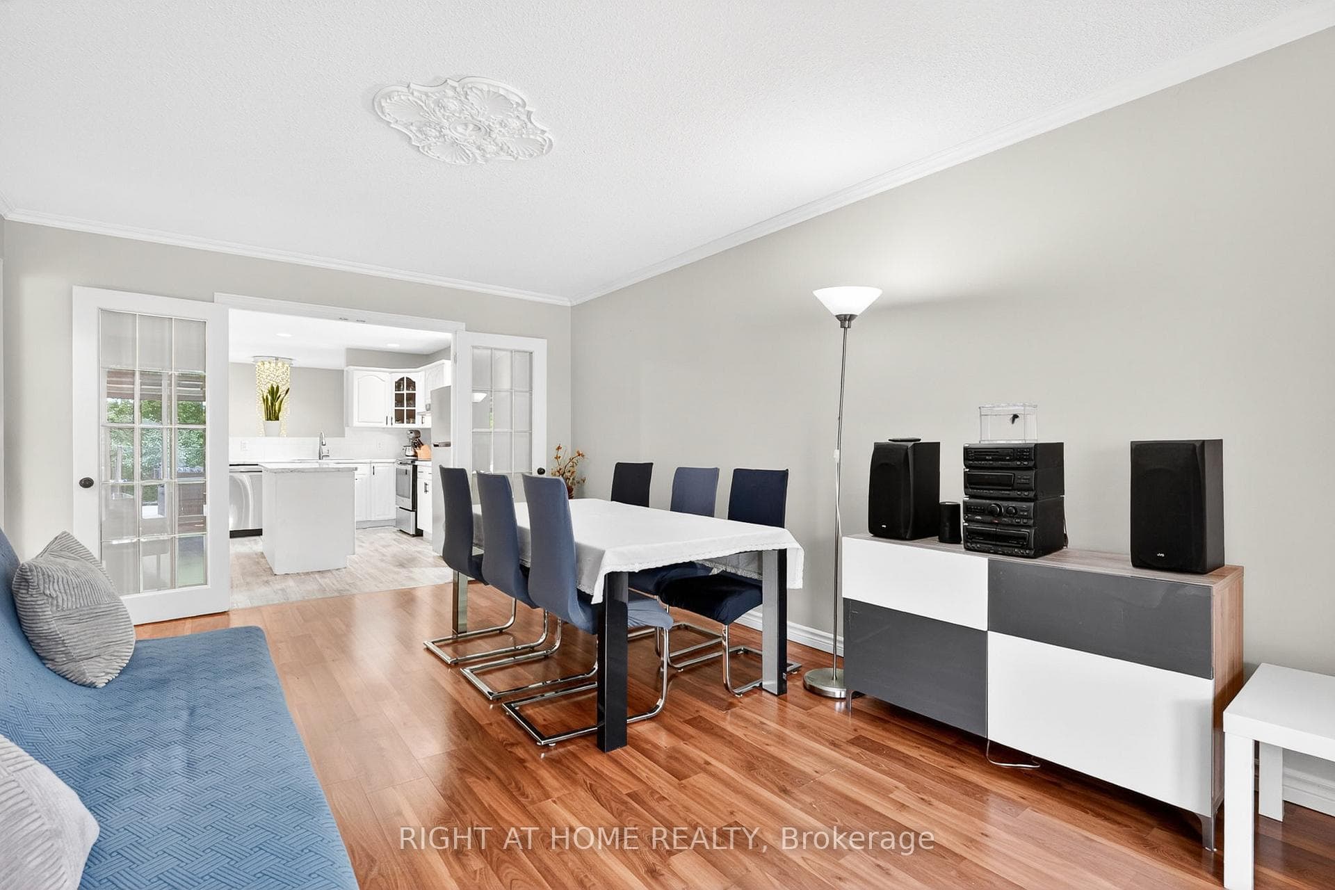 5524 Fraser Street photo 15