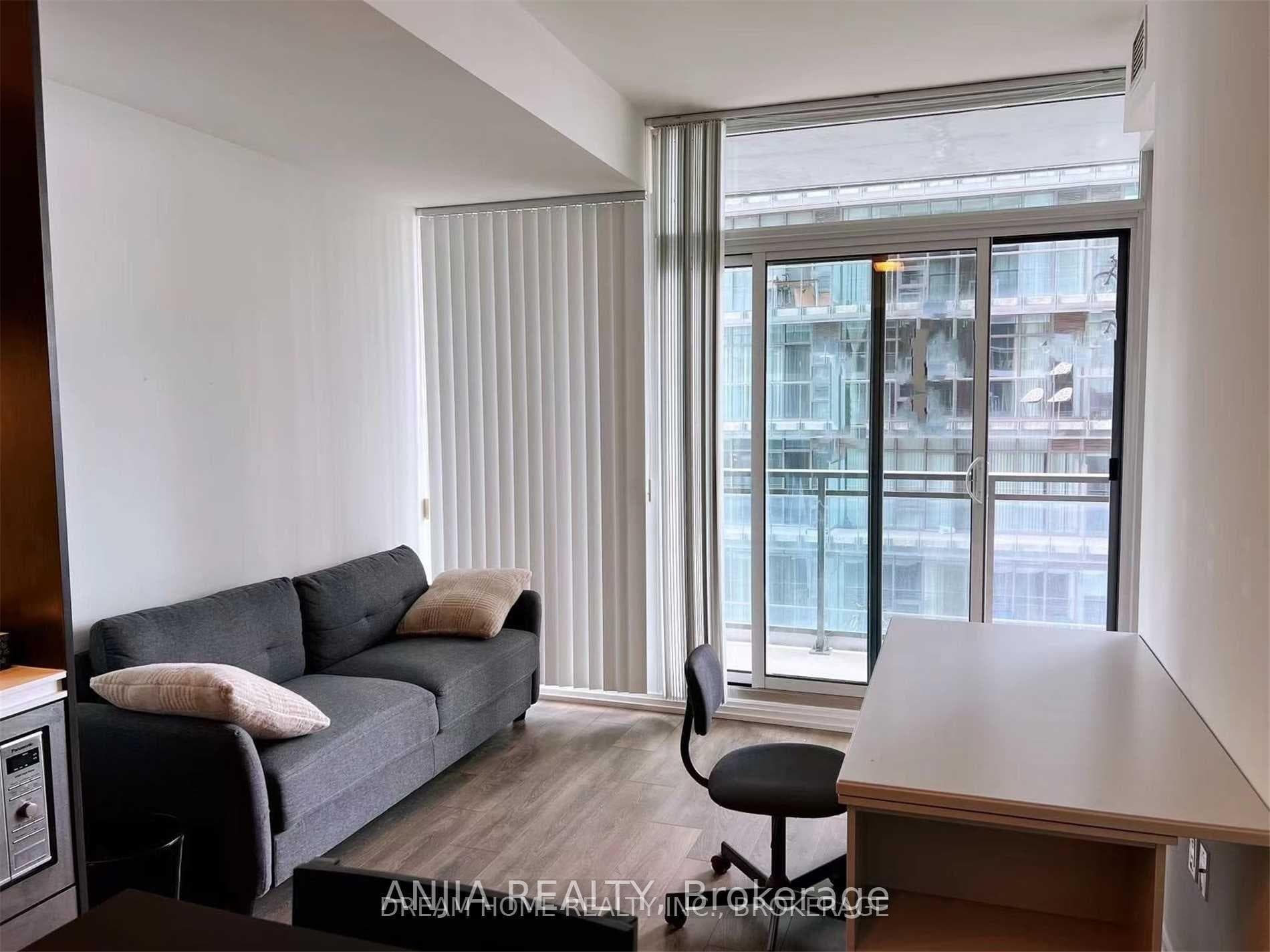 45 Charles Street Unit 3305 photo 8
