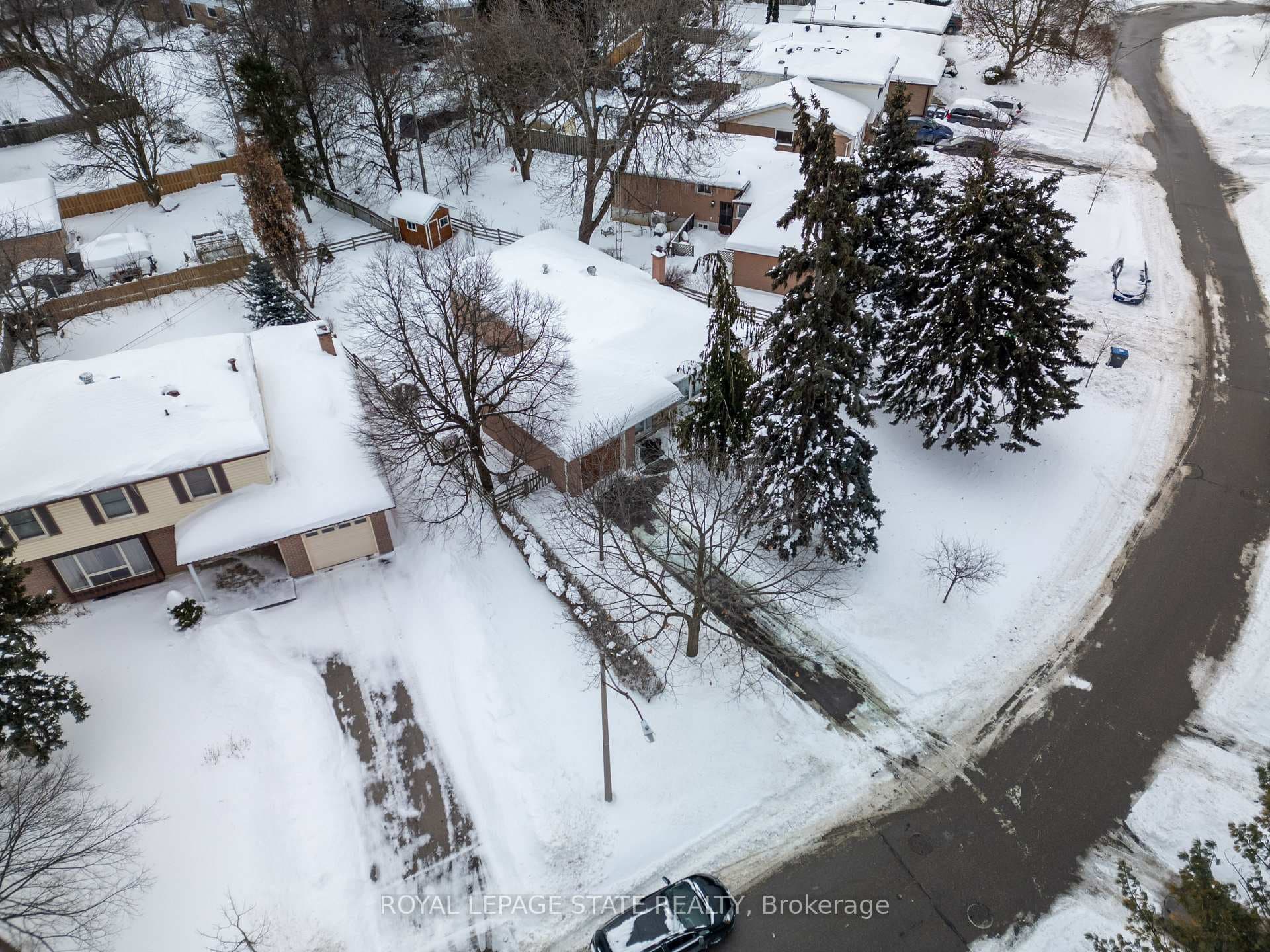 5 Bromley Crescent photo 9