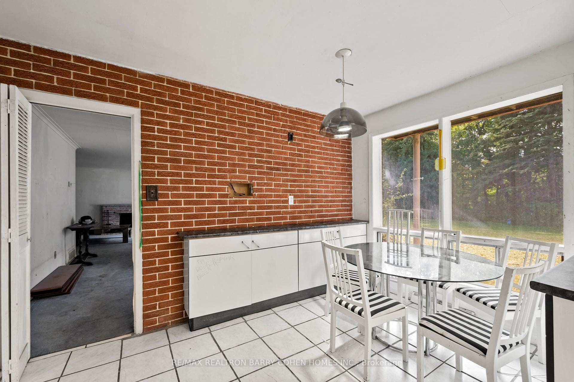 84 Bannatyne Drive photo 8