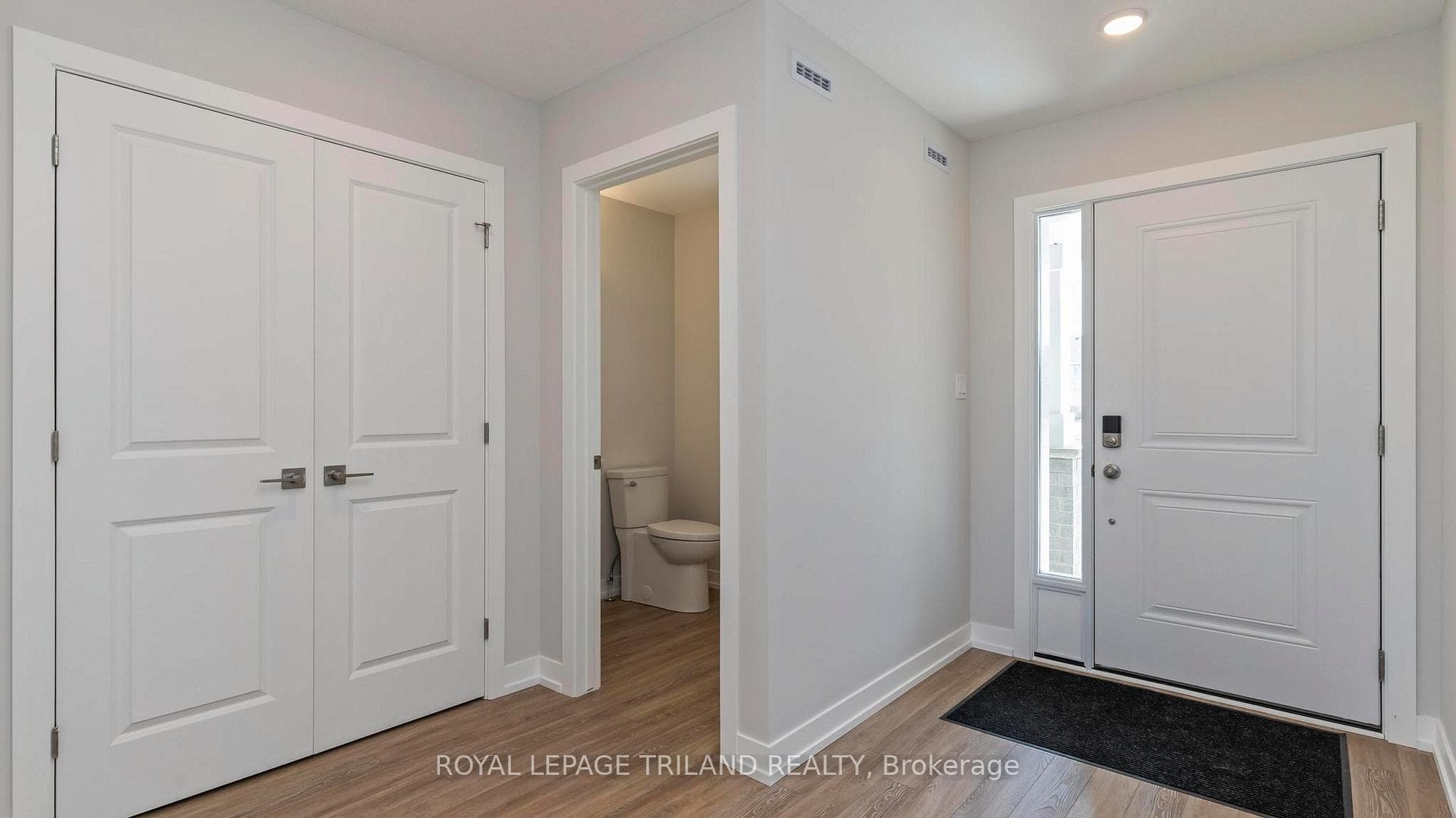 47 HARROW Lane photo 4