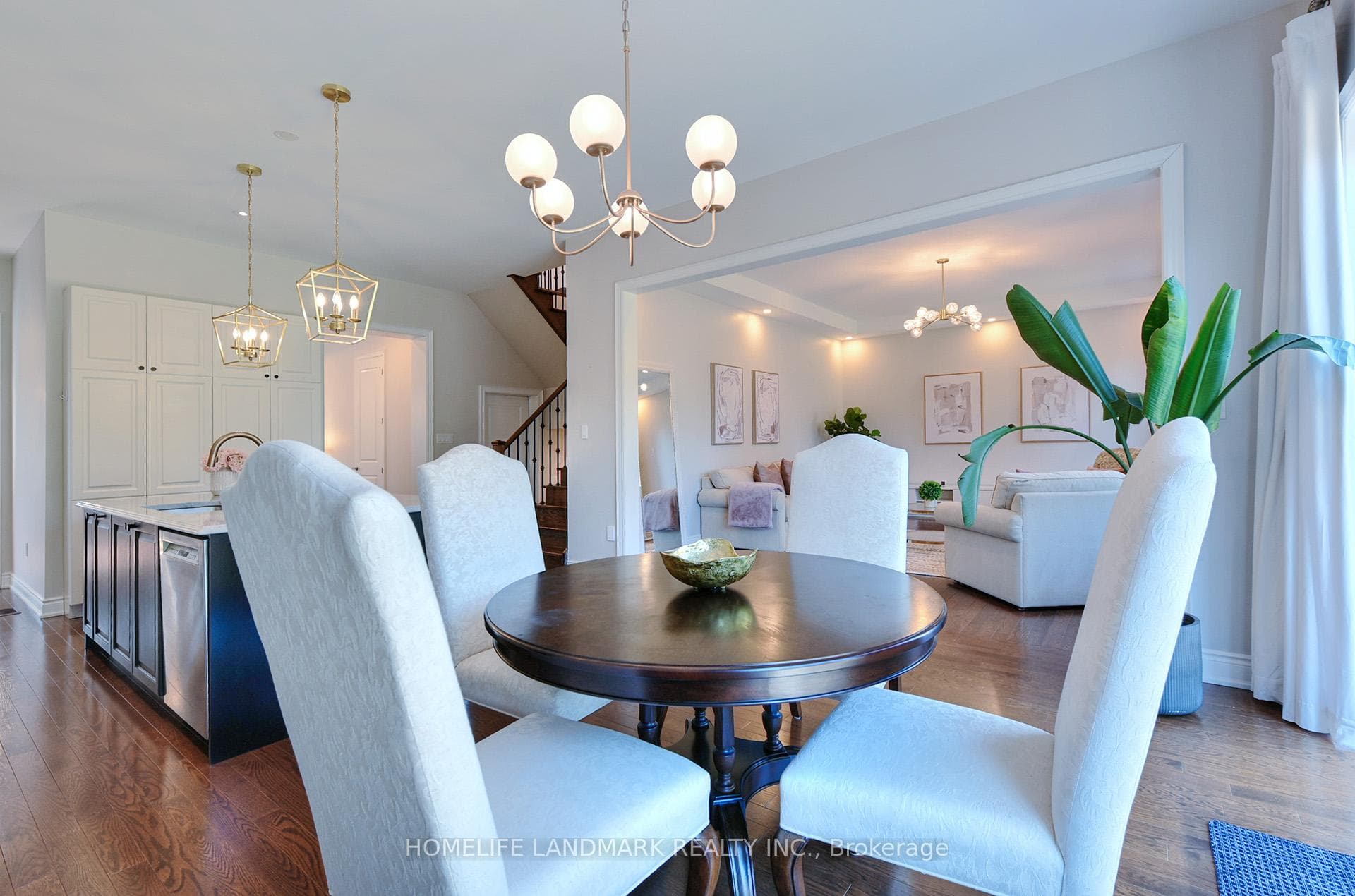 115 Mitchell Place photo 7