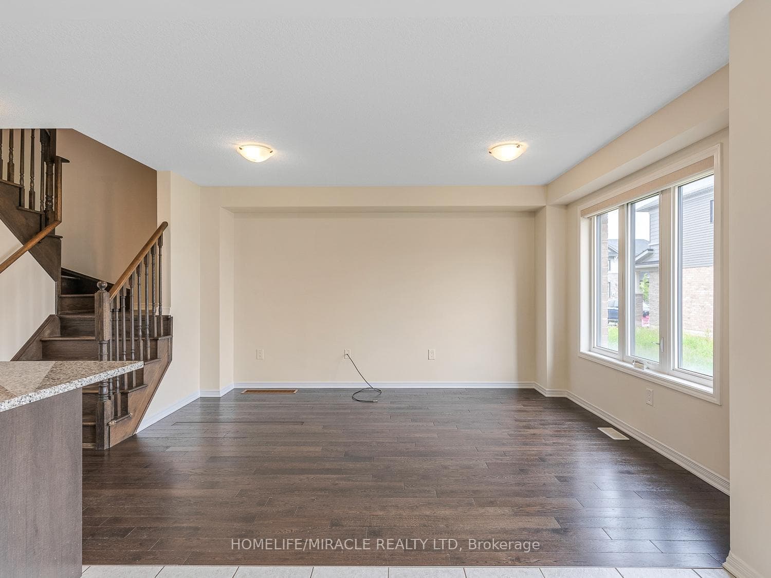 278 BEDROCK Drive photo 16