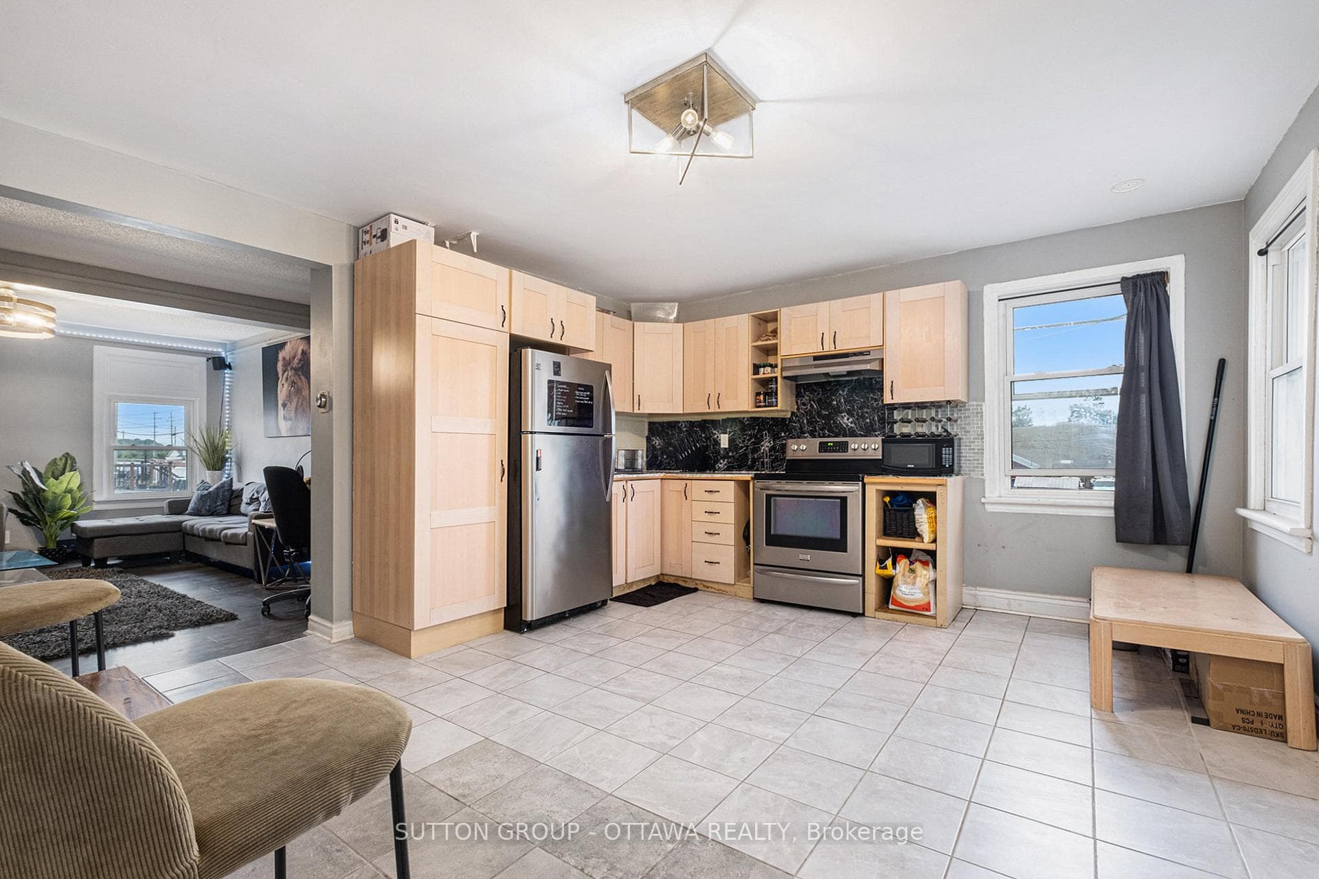 Ground Floor Eat In Kitchen