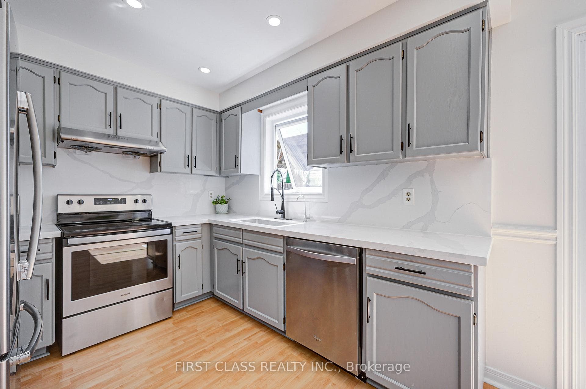 199 Miller Park Avenue photo 20