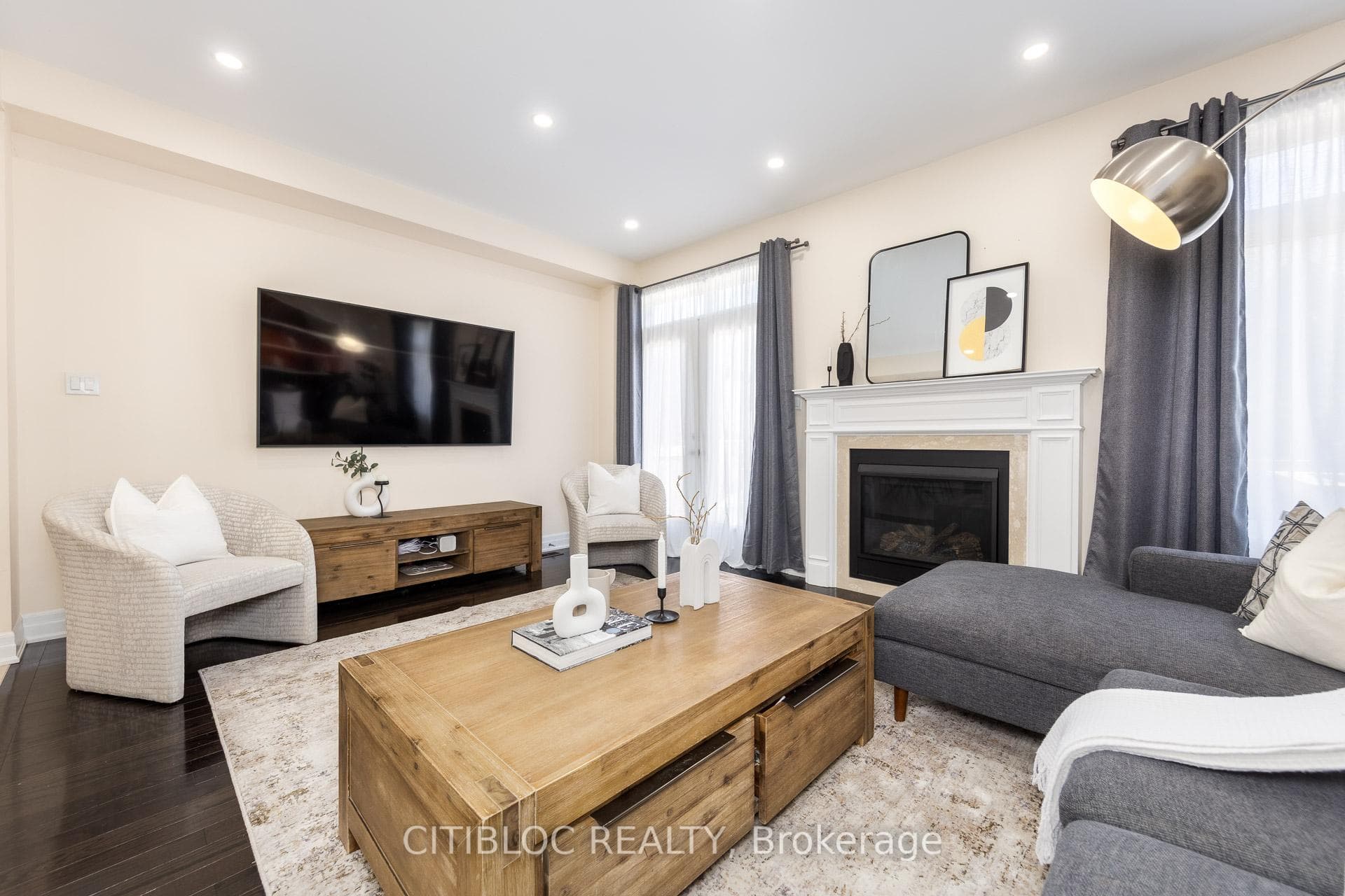 25 Claudview Street photo 15