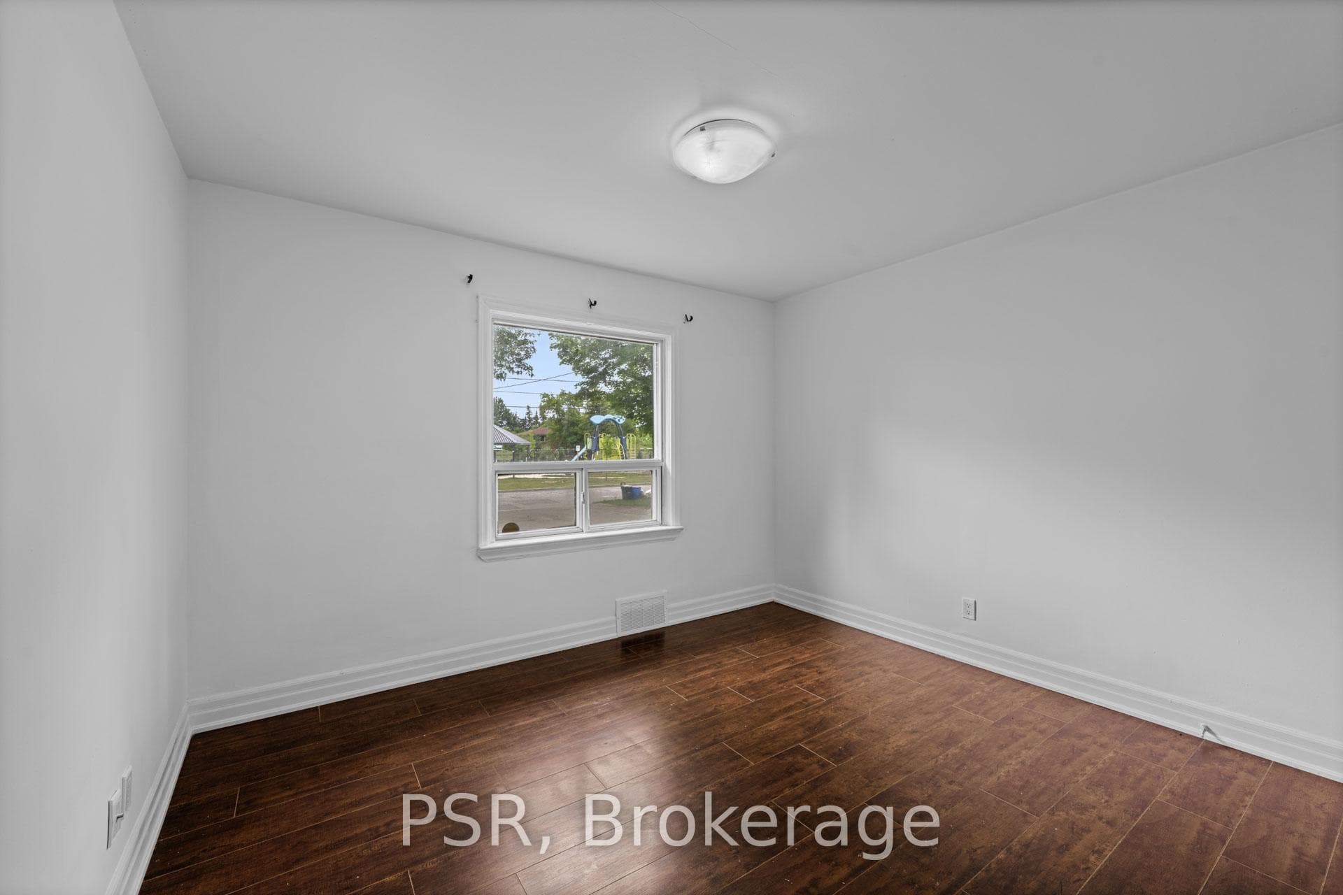 18 Grandview Avenue Unit Main Fl photo 24