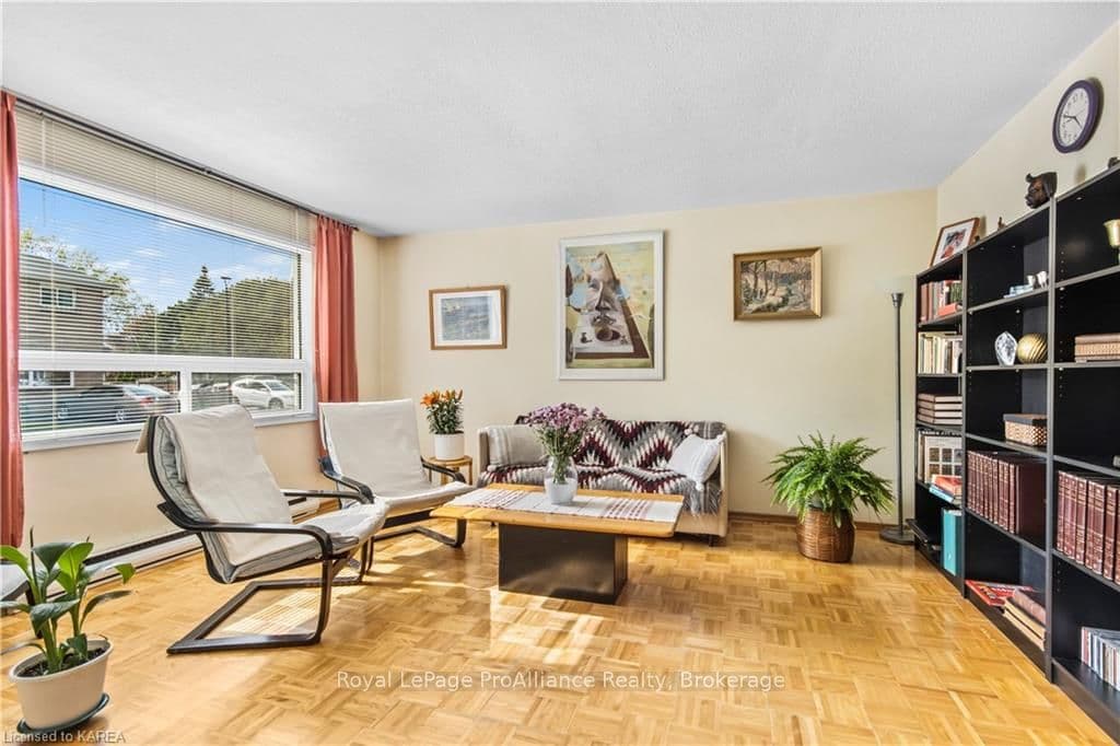 15 ROSEMUND Place Unit 119 photo 7