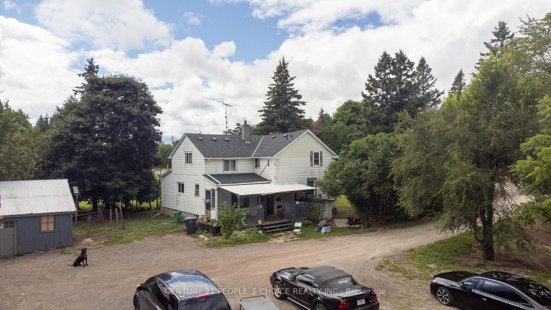 4037 Charleston Side Road photo 2