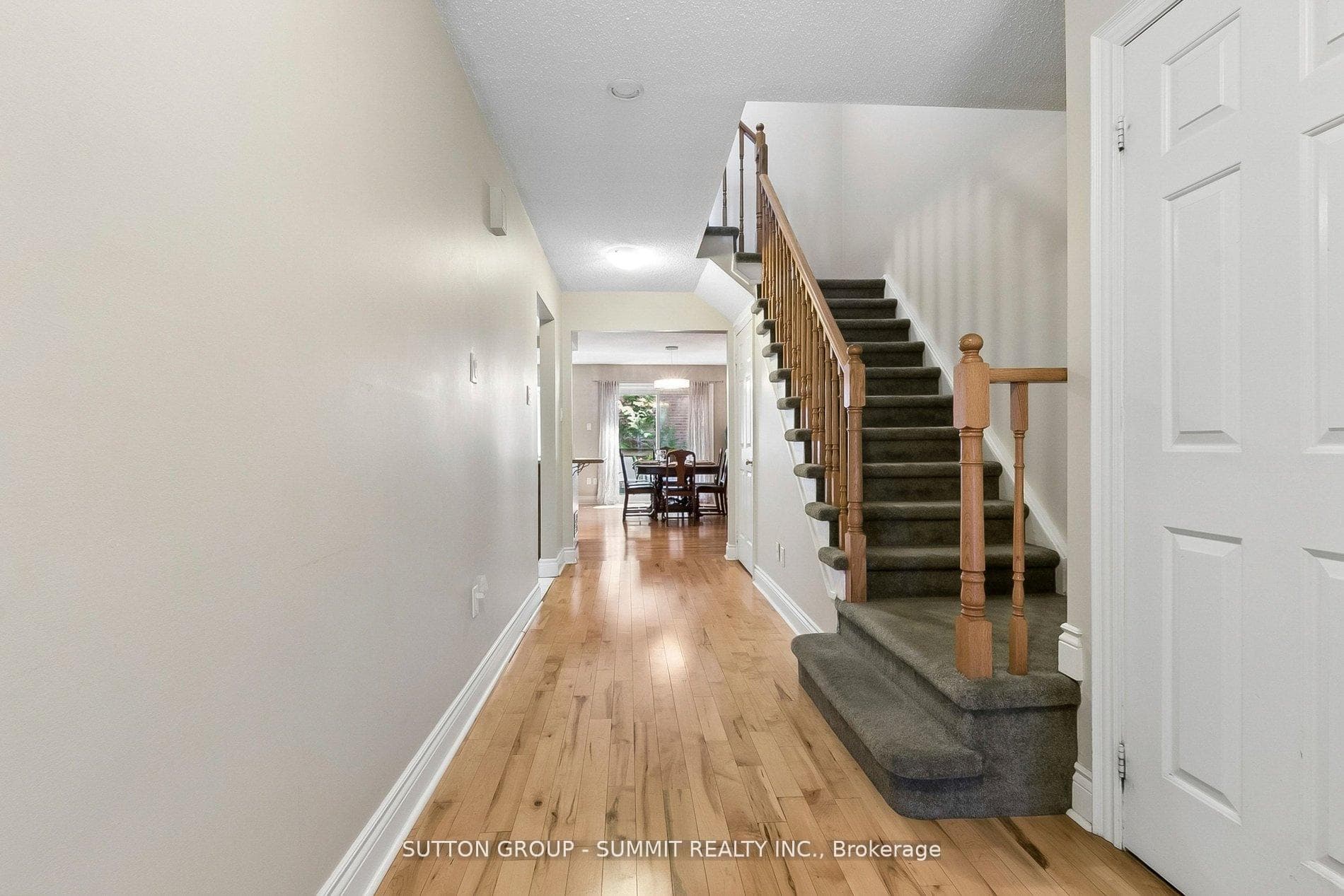 10 Tamarack Circle photo 6