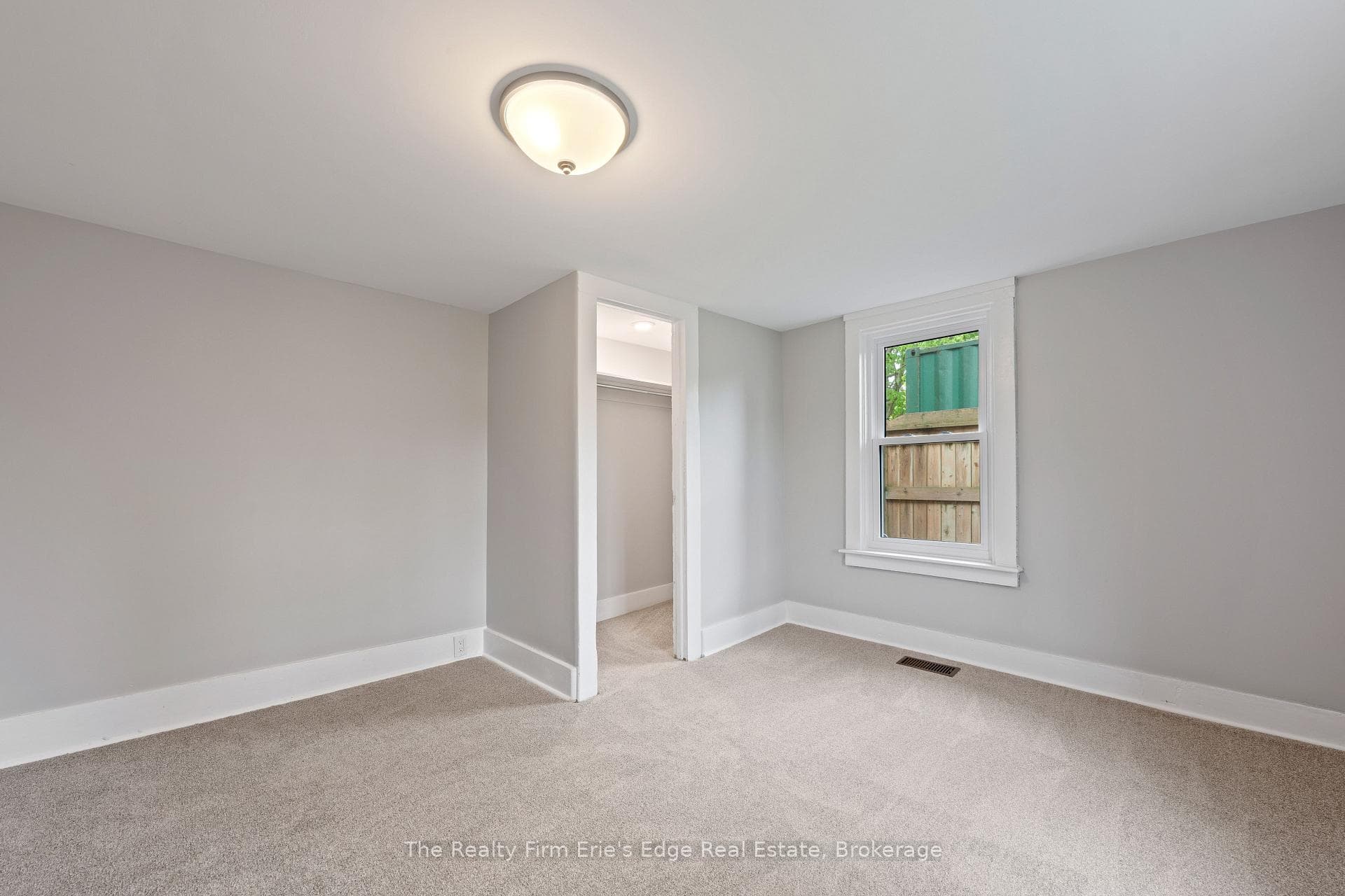 209 St Andrew Street photo 19