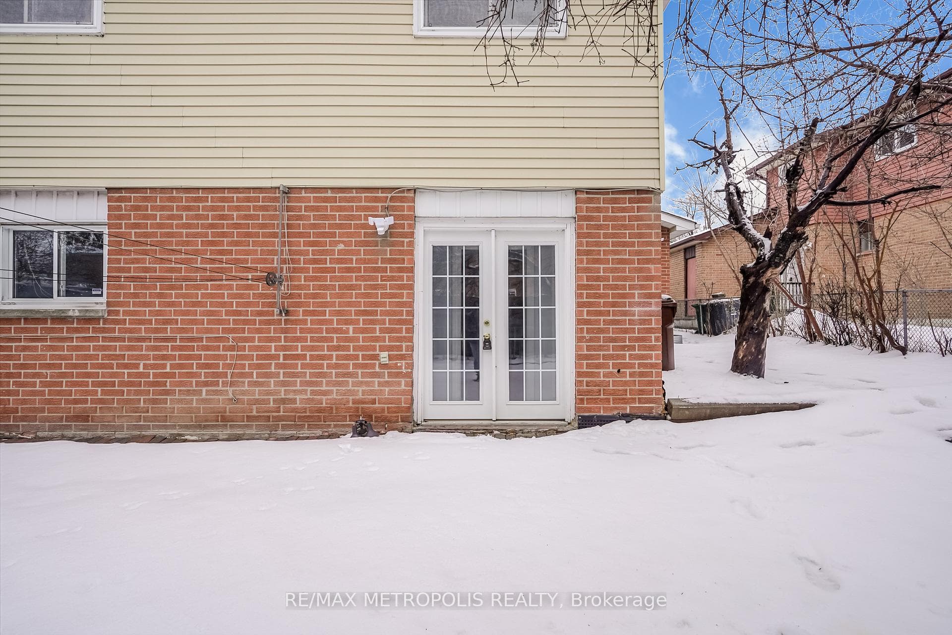 50 Applemore Road Unit Bsmt photo 27
