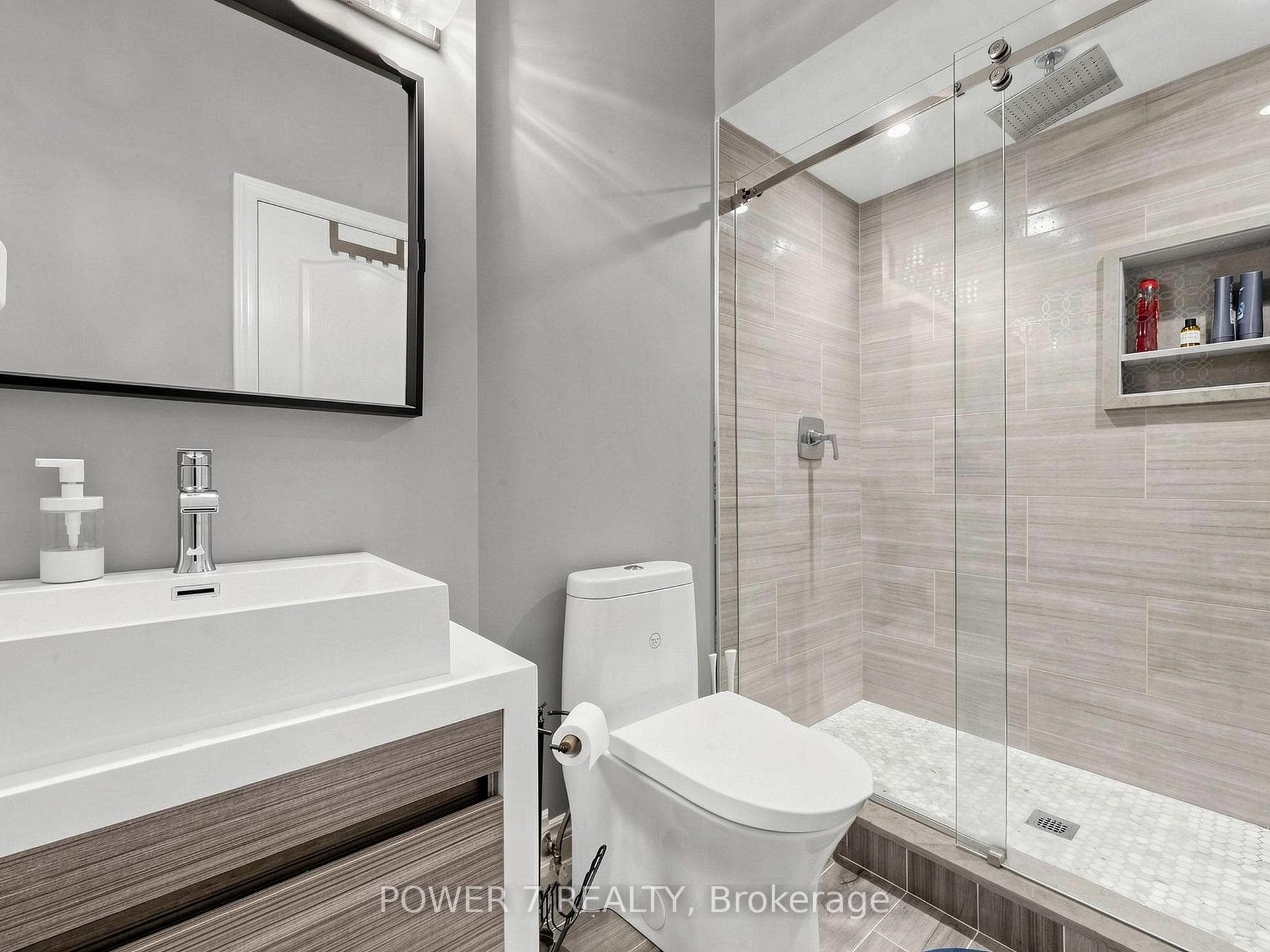 315 North Lake Road photo 28