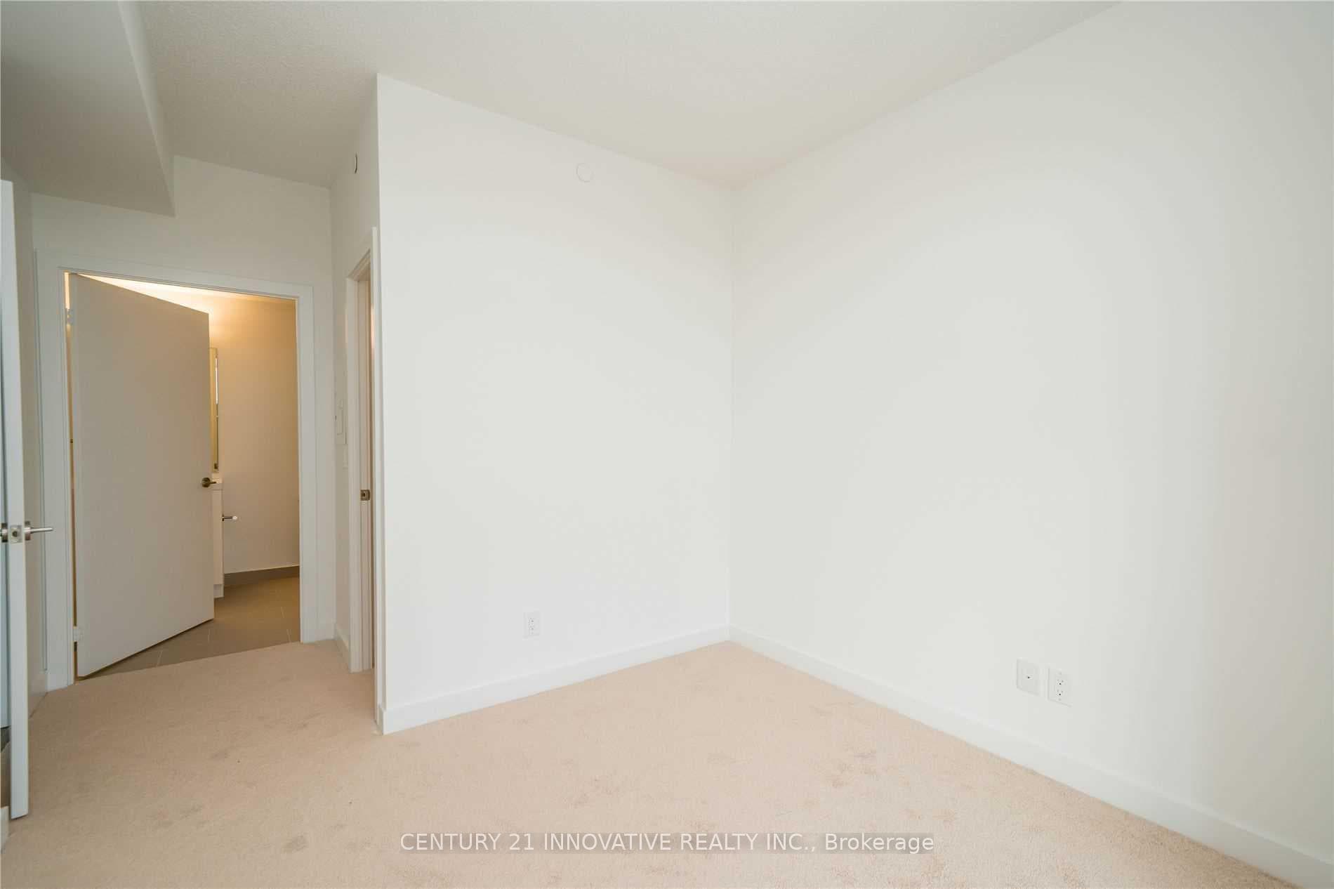 1603 Eglinton Avenue Unit 1301 photo 34