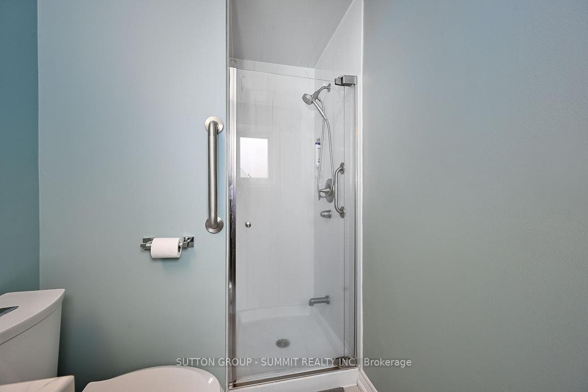 16 Cumminsville Drive photo 17