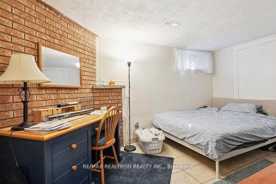 1 Saraband Street photo 26