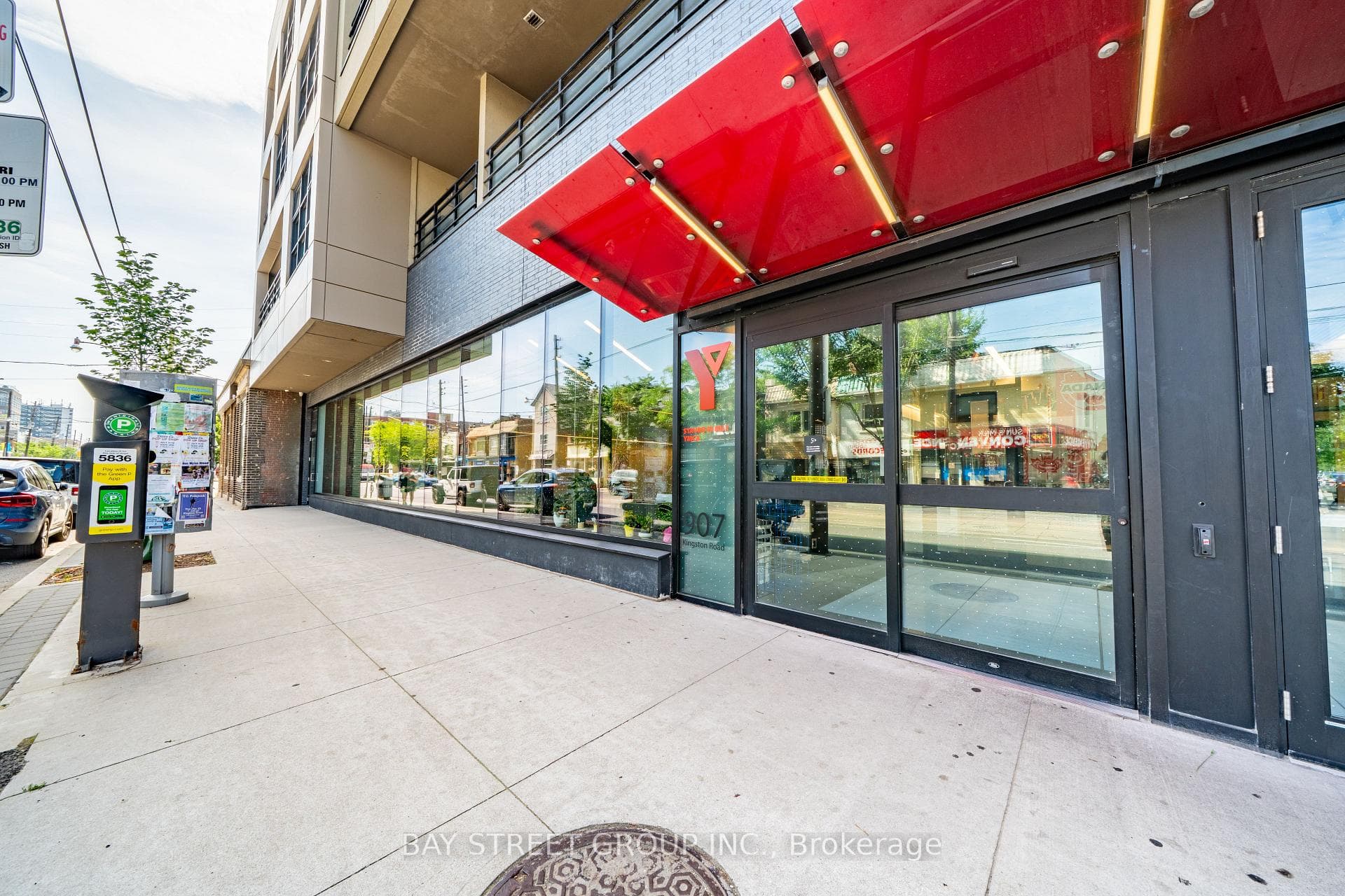365 Beech Avenue Unit 208 photo 37