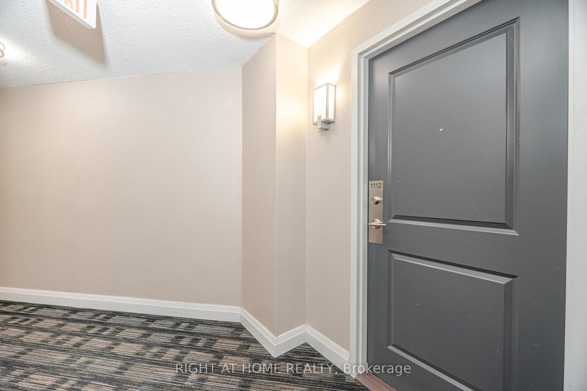 125 Western Battery Road Unit 1112 photo 5
