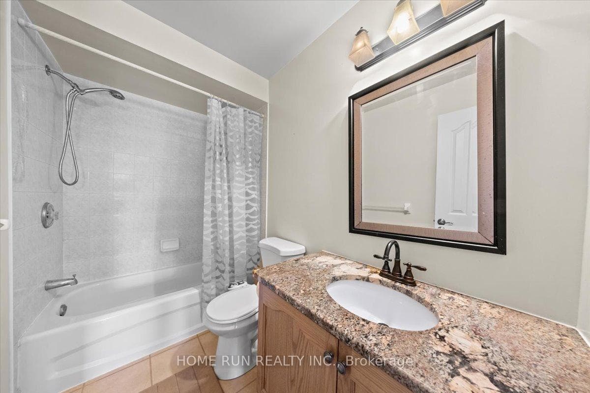 113 Gray Crescent photo 22