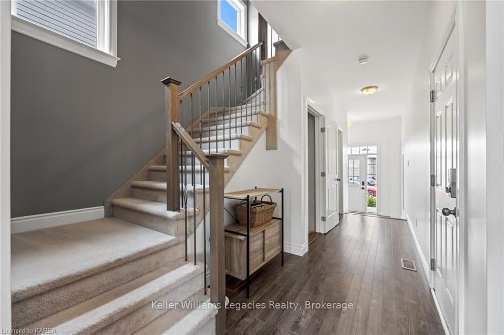 31 POTTER Drive photo 7