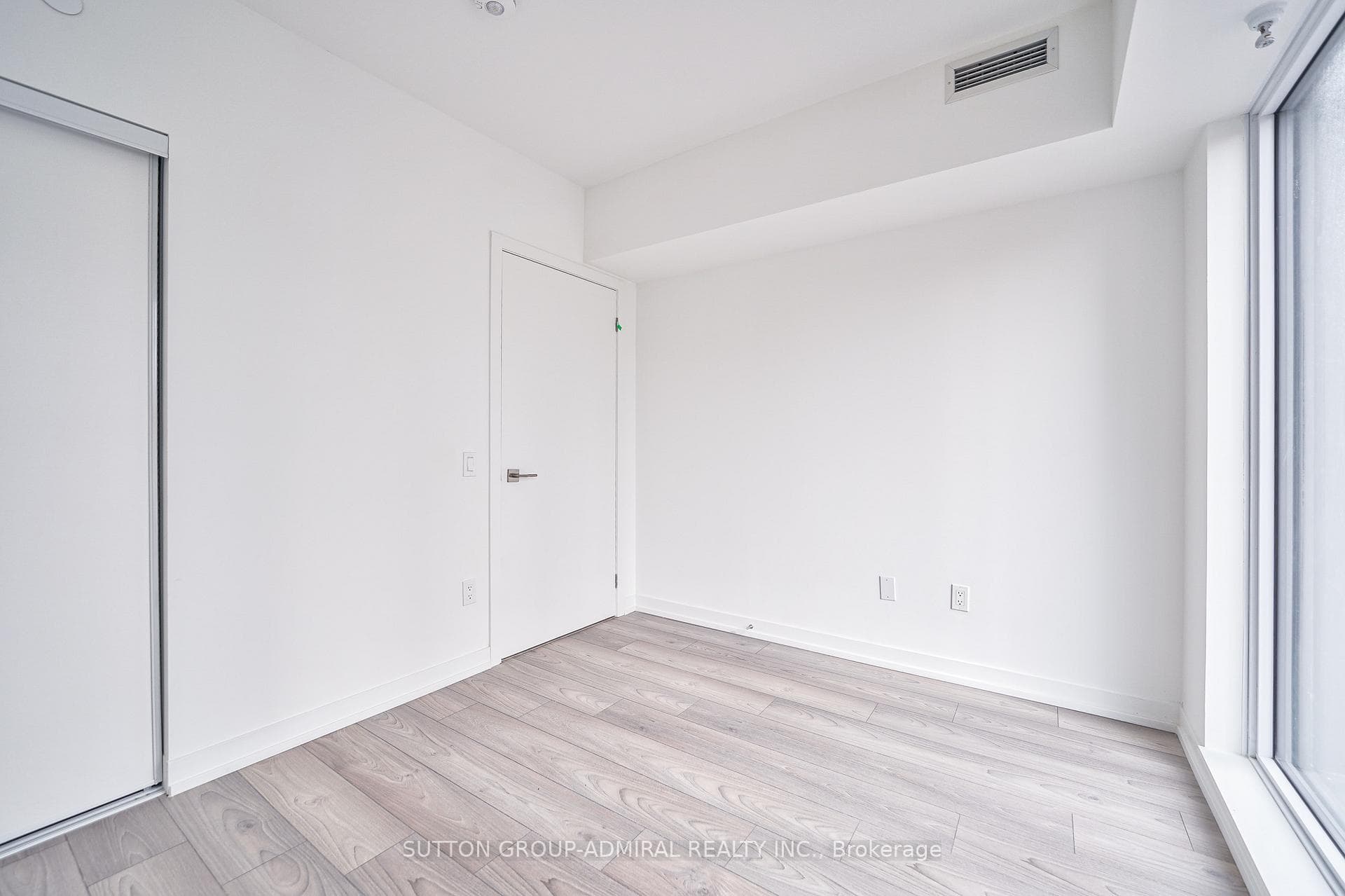 82 Dalhousie Street Unit 1111 photo 30