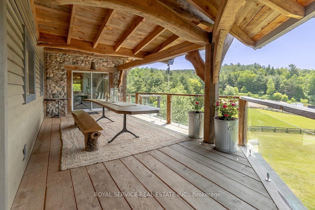 8165 Carscadden Road photo 5