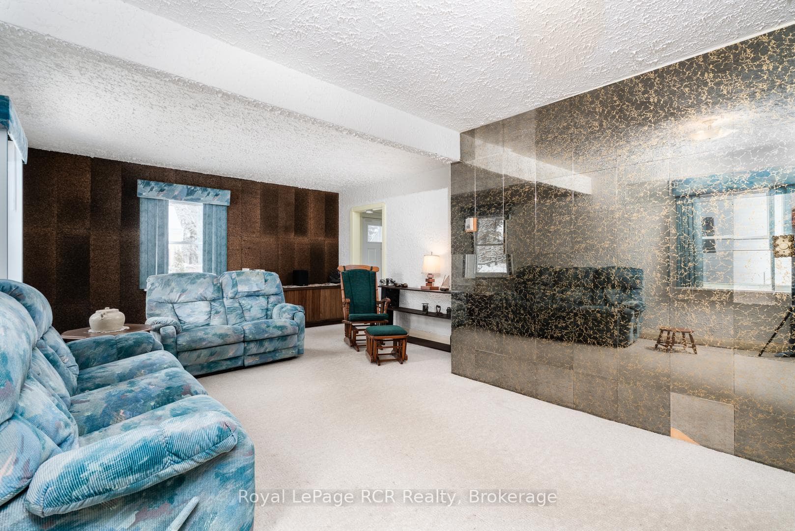 spacious living room