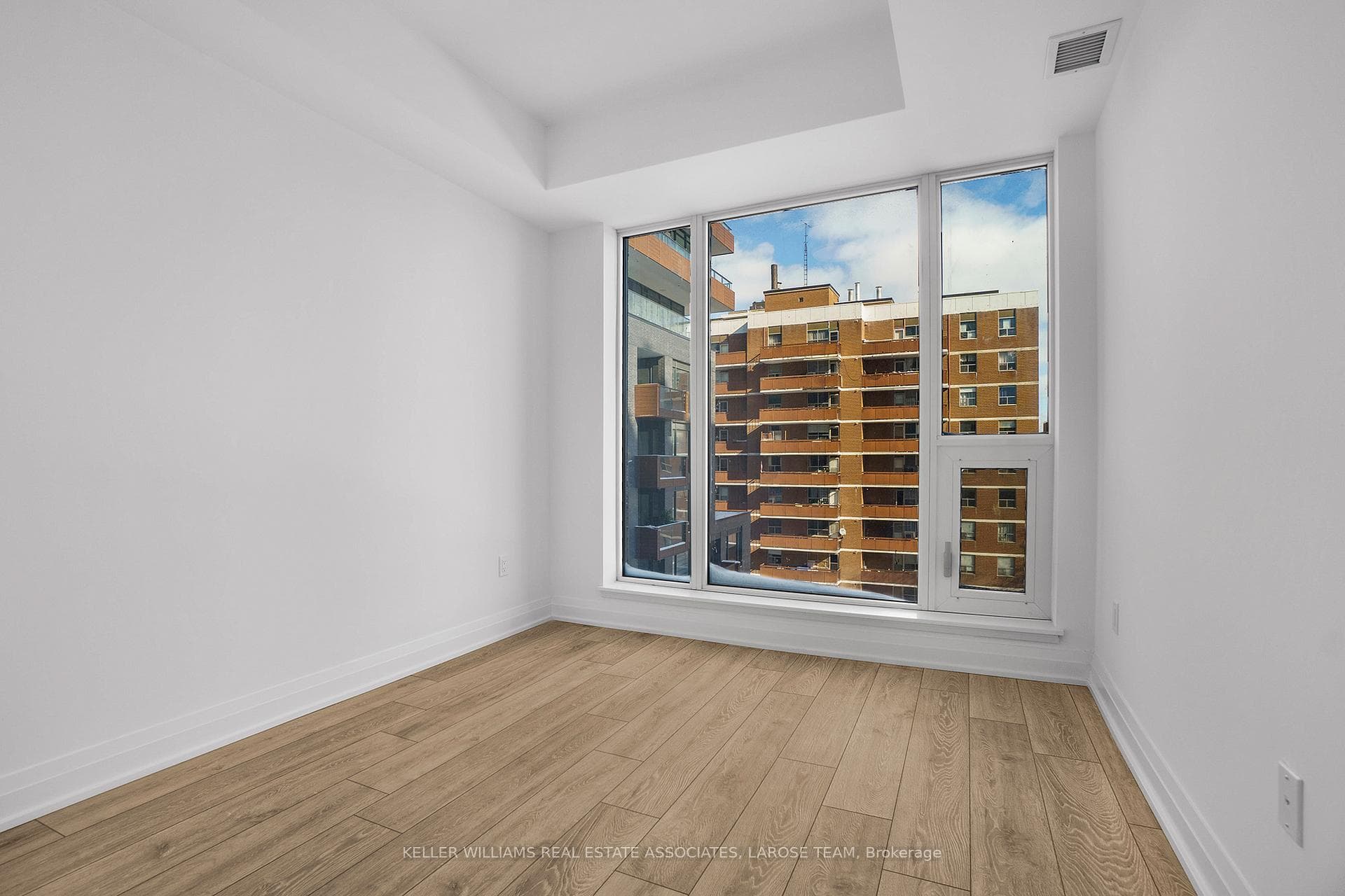21 Park Street Unit 603 photo 18