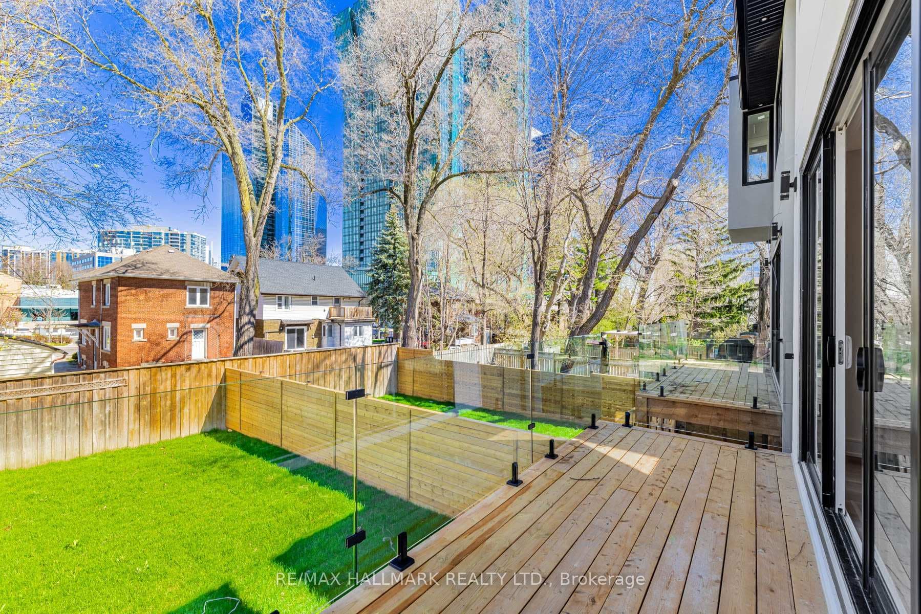 46 Johnston Avenue photo 33