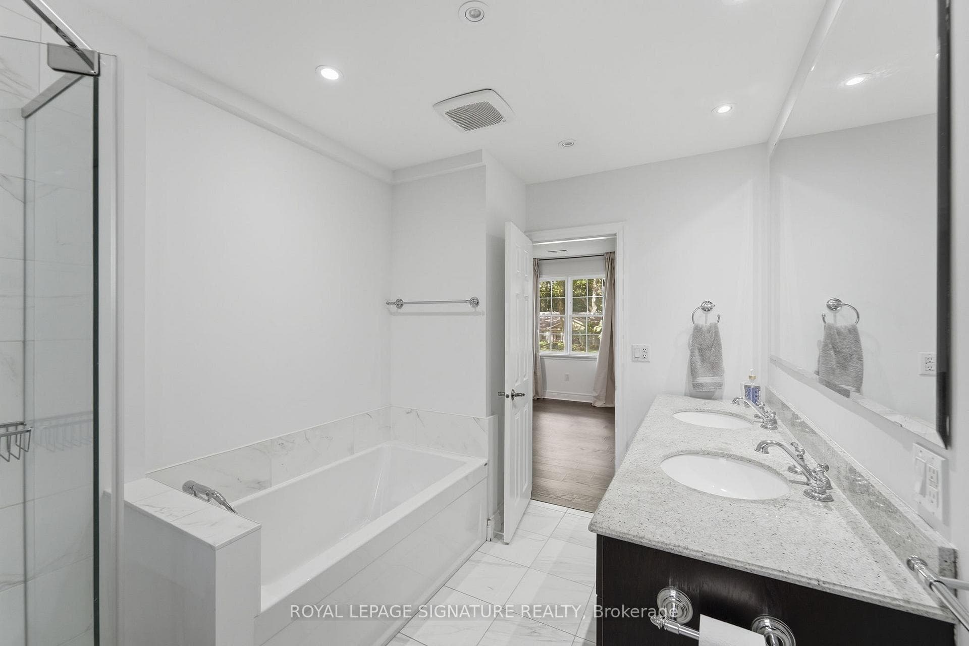 312 Dalewood Drive photo 29