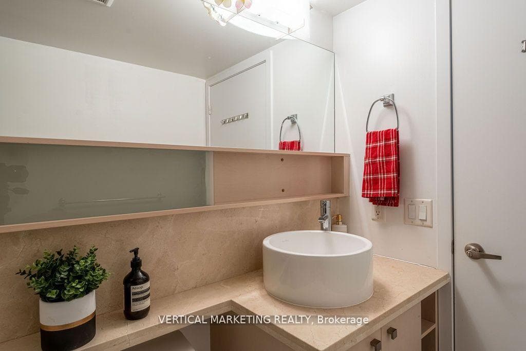 11 Brunel Court Unit 4208 photo 18
