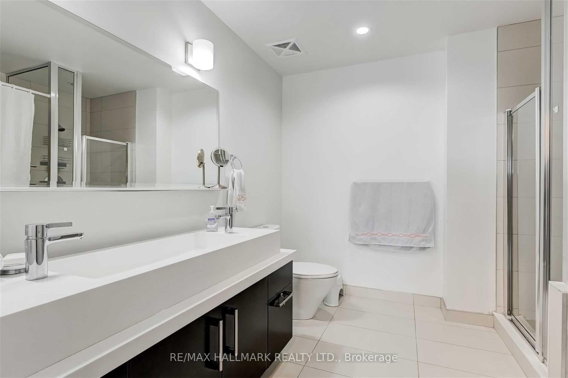 65 St Mary Street Unit 4101 photo 23