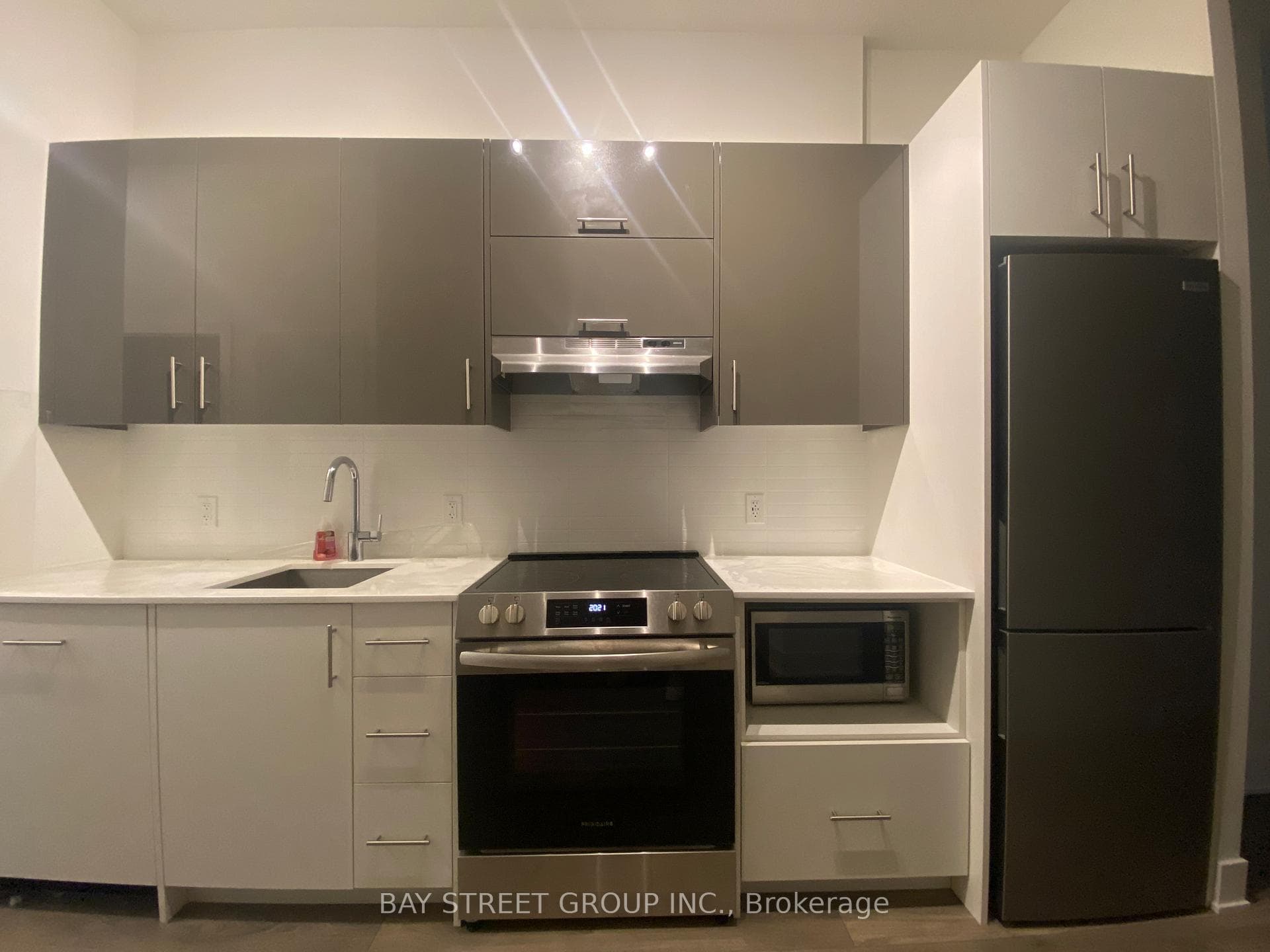 188 Fairview Mall Drive Unit 110 photo 2