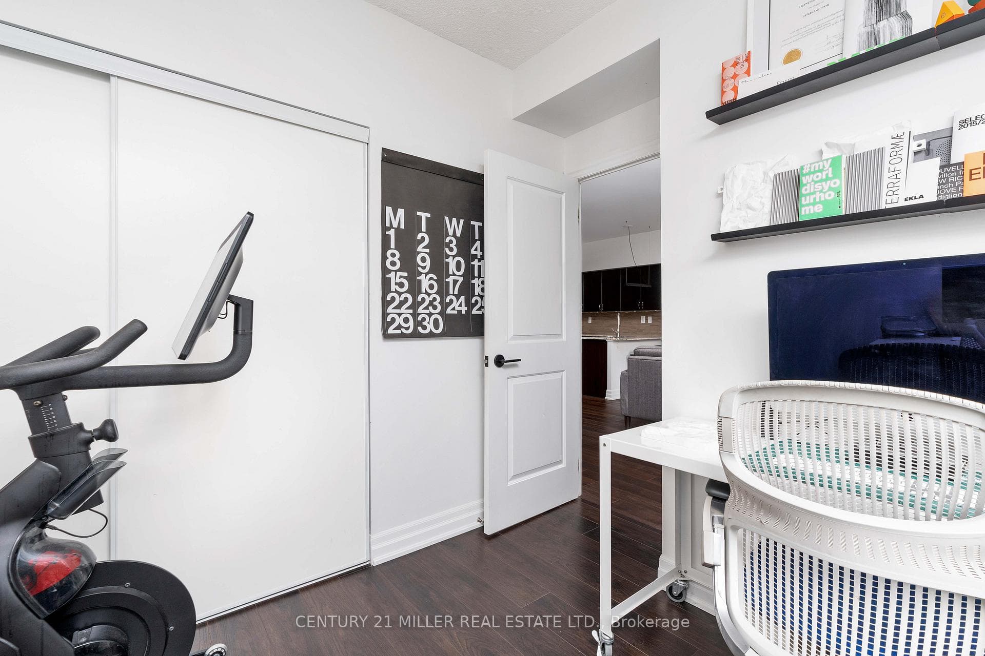 63 Ruskin Avenue Unit TH401 photo 22