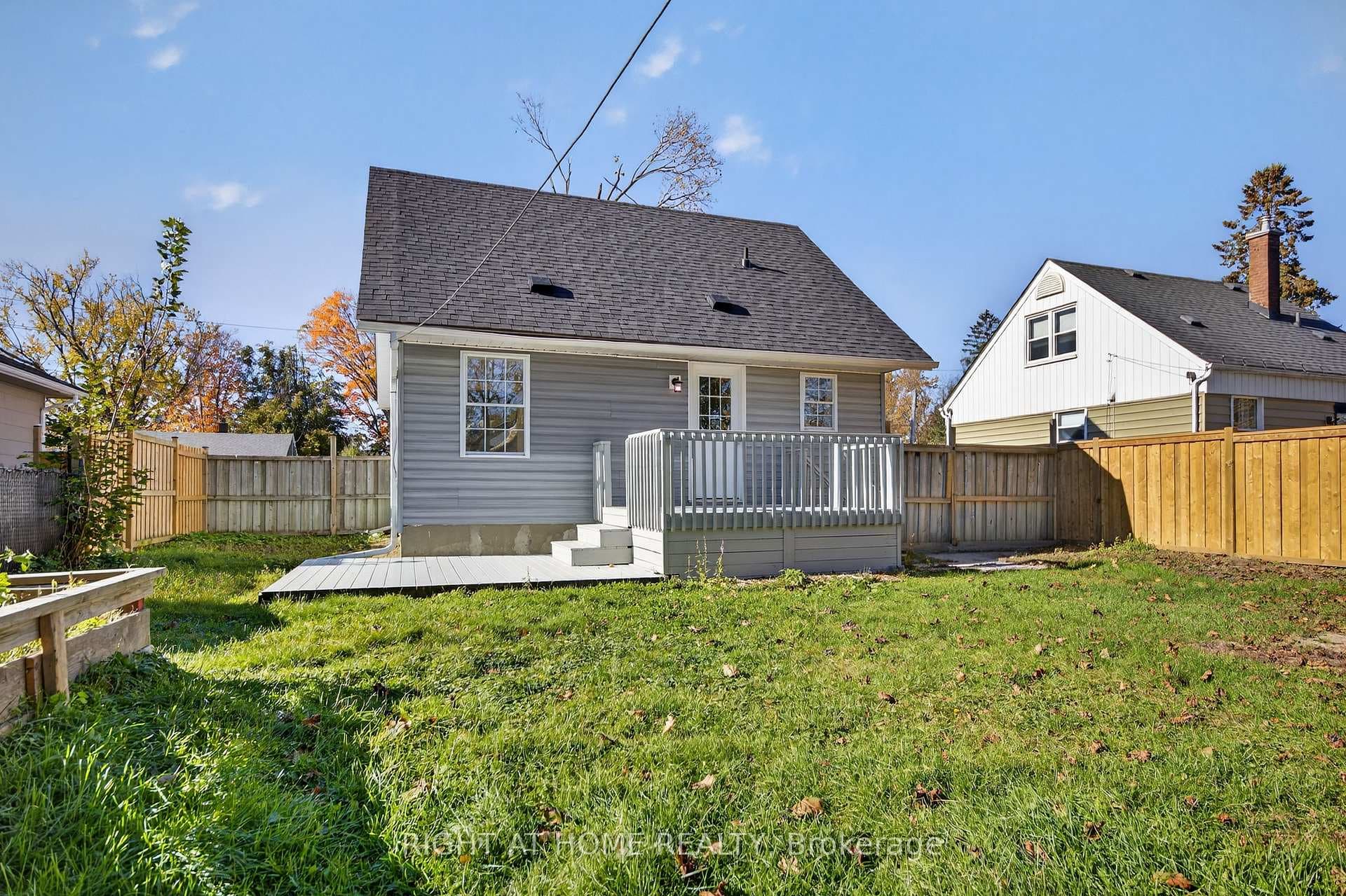 11 Newton Street photo 5