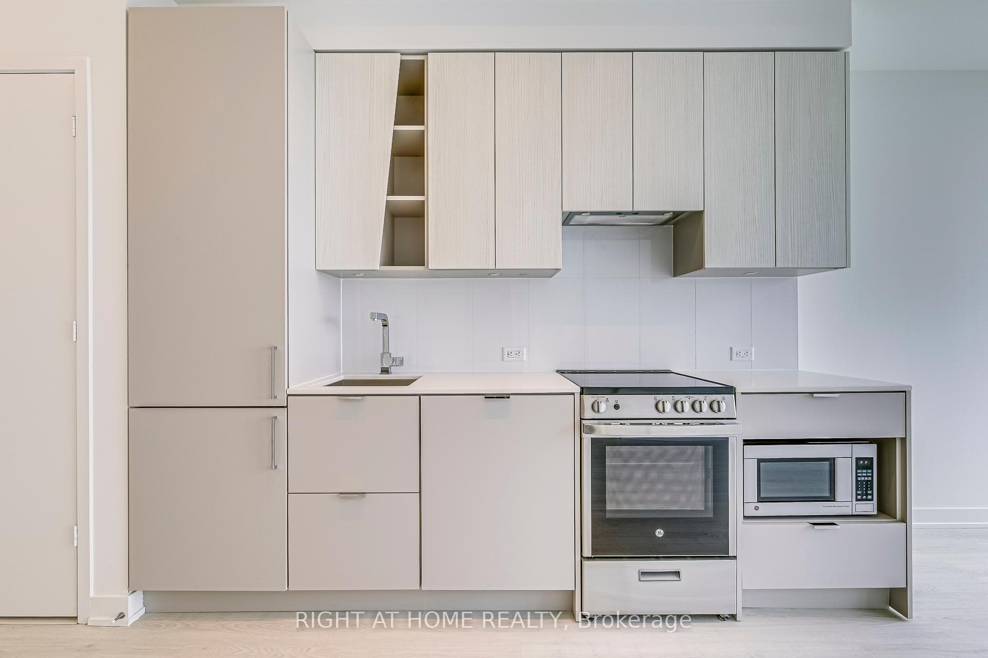 3883 Quartz Road Unit 1305 photo 9