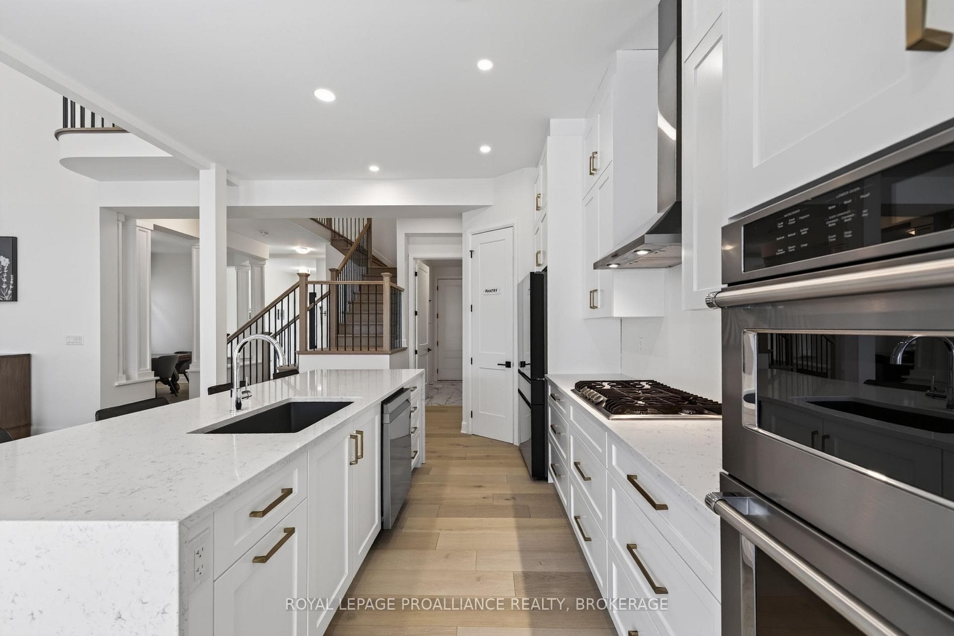 811 Riverview Way photo 19