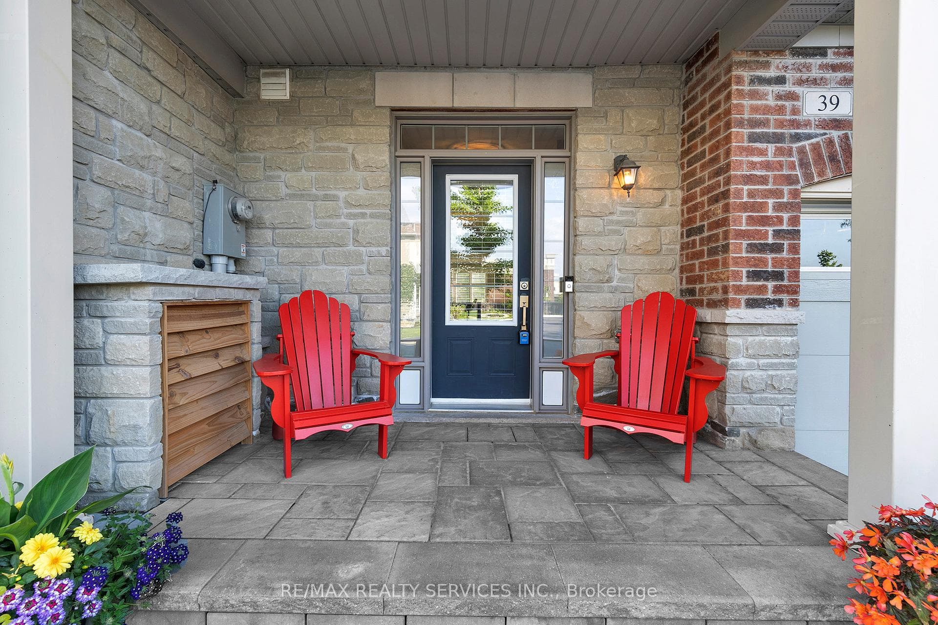 39 Diamond Leaf Lane photo 3