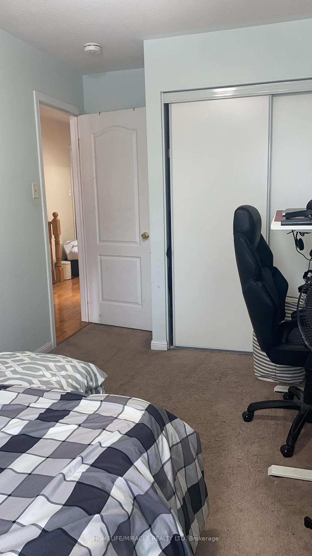 1375 Weir Chase photo 32