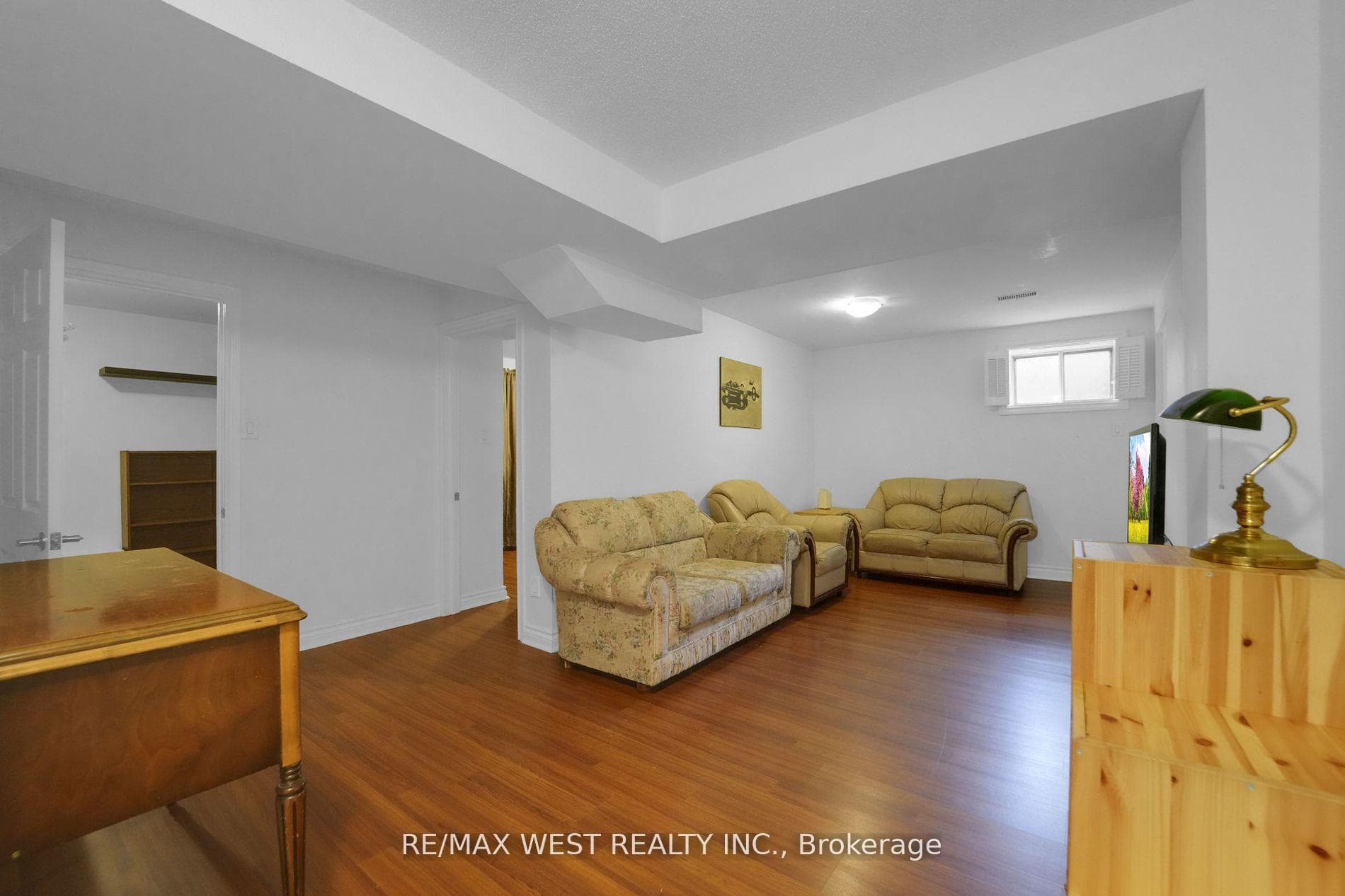 76 Moonstone Place photo 27