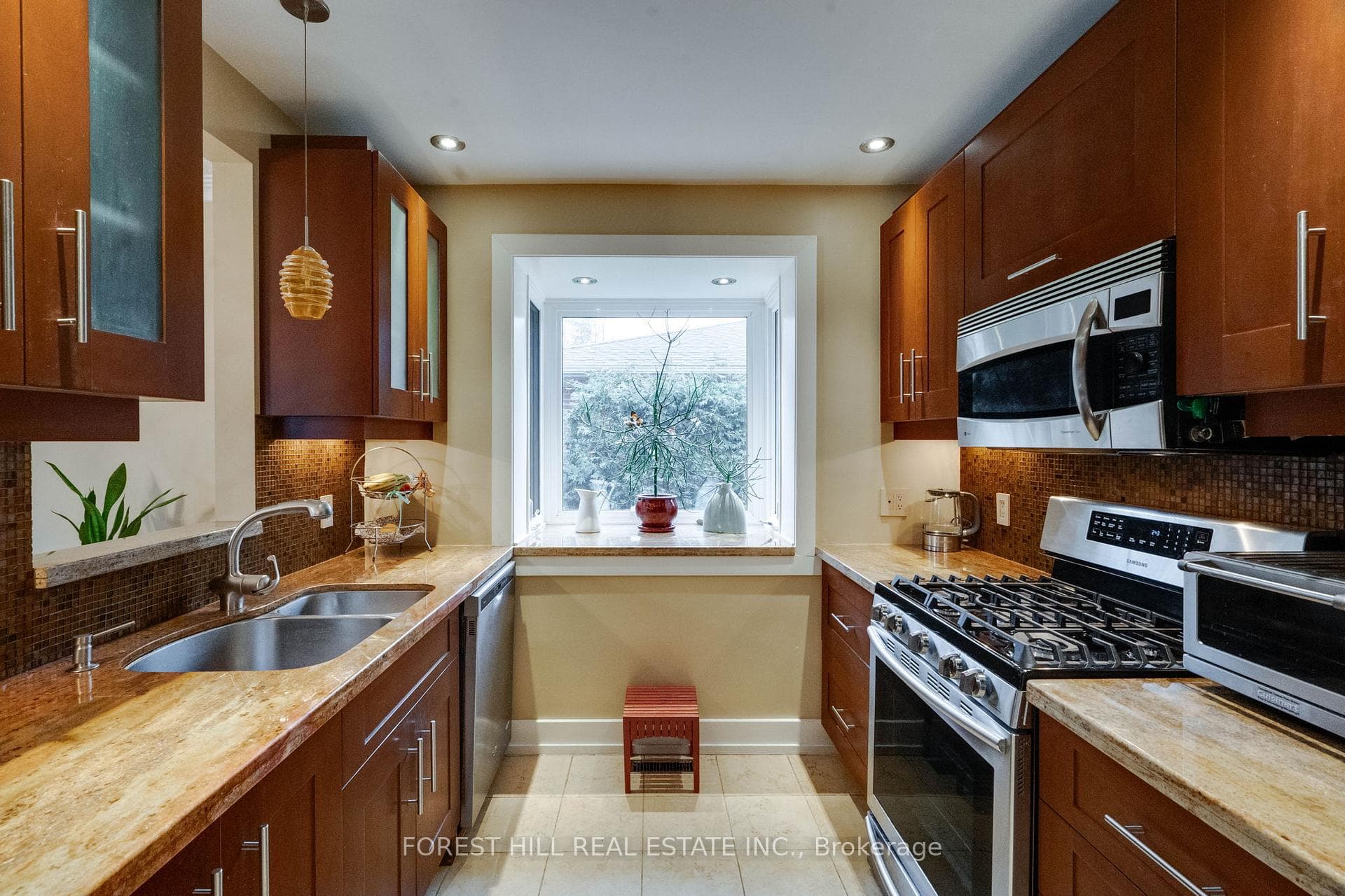 15 Dalmeny Road photo 10