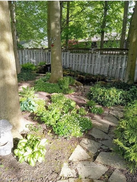 21 WOODSIDE Drive photo 32