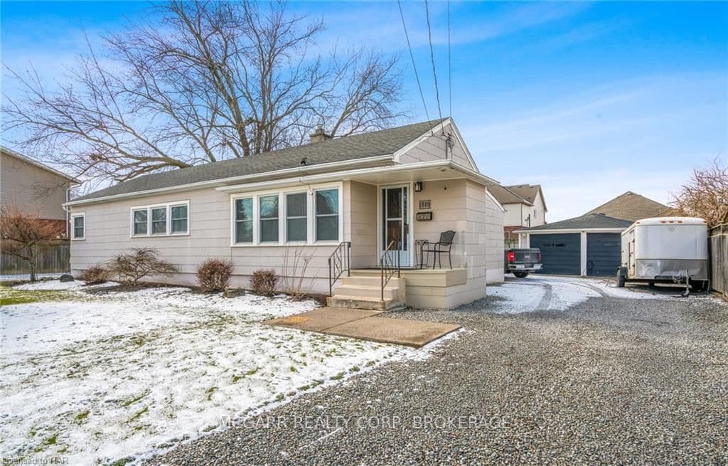 18 VALLEY Road photo 1