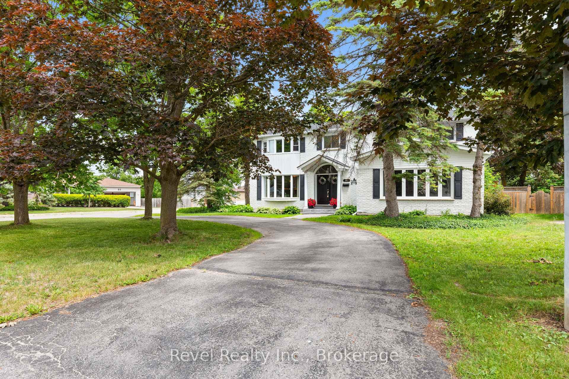 81 Sanderling Crescent photo 3