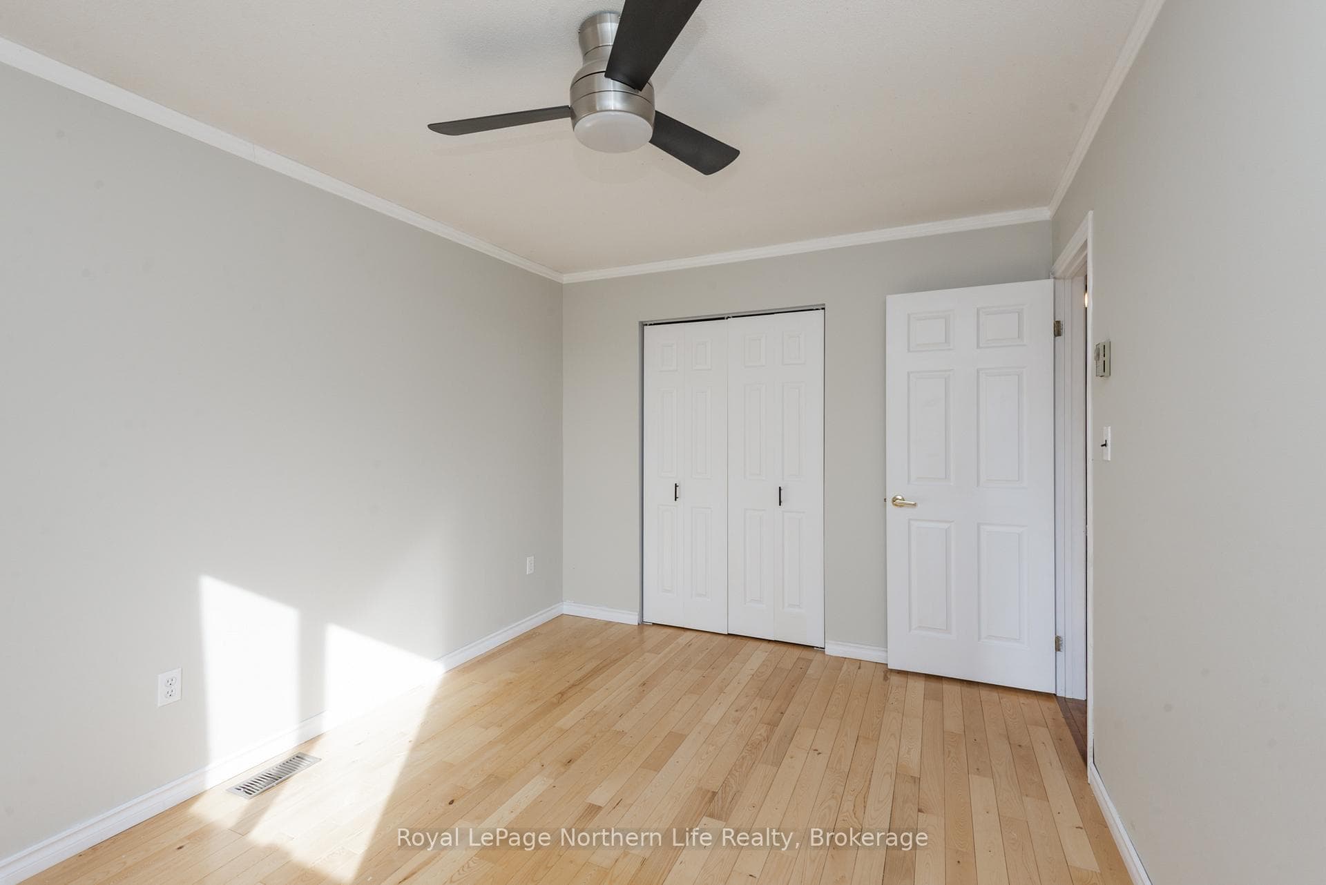 57 Nancy Drive photo 26