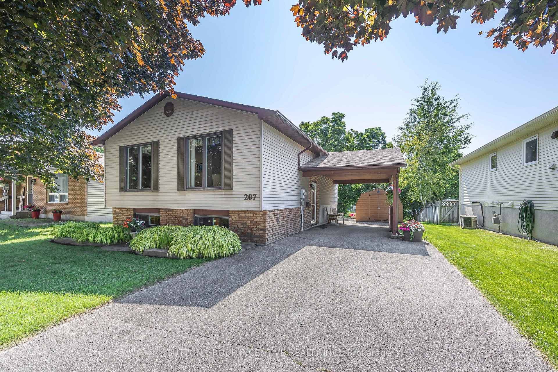 207 Shannon Street photo 2