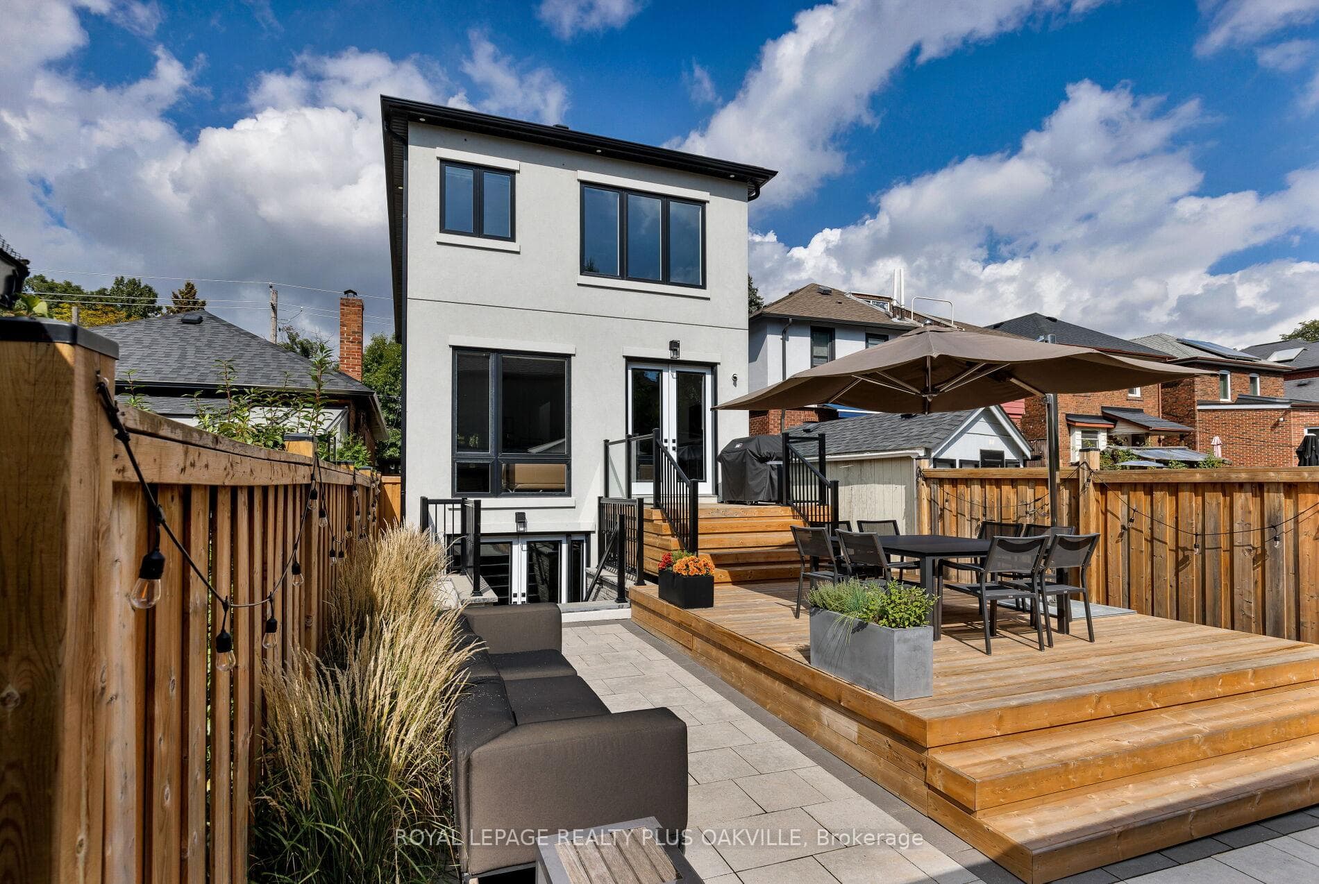 367 Manor Road photo 24